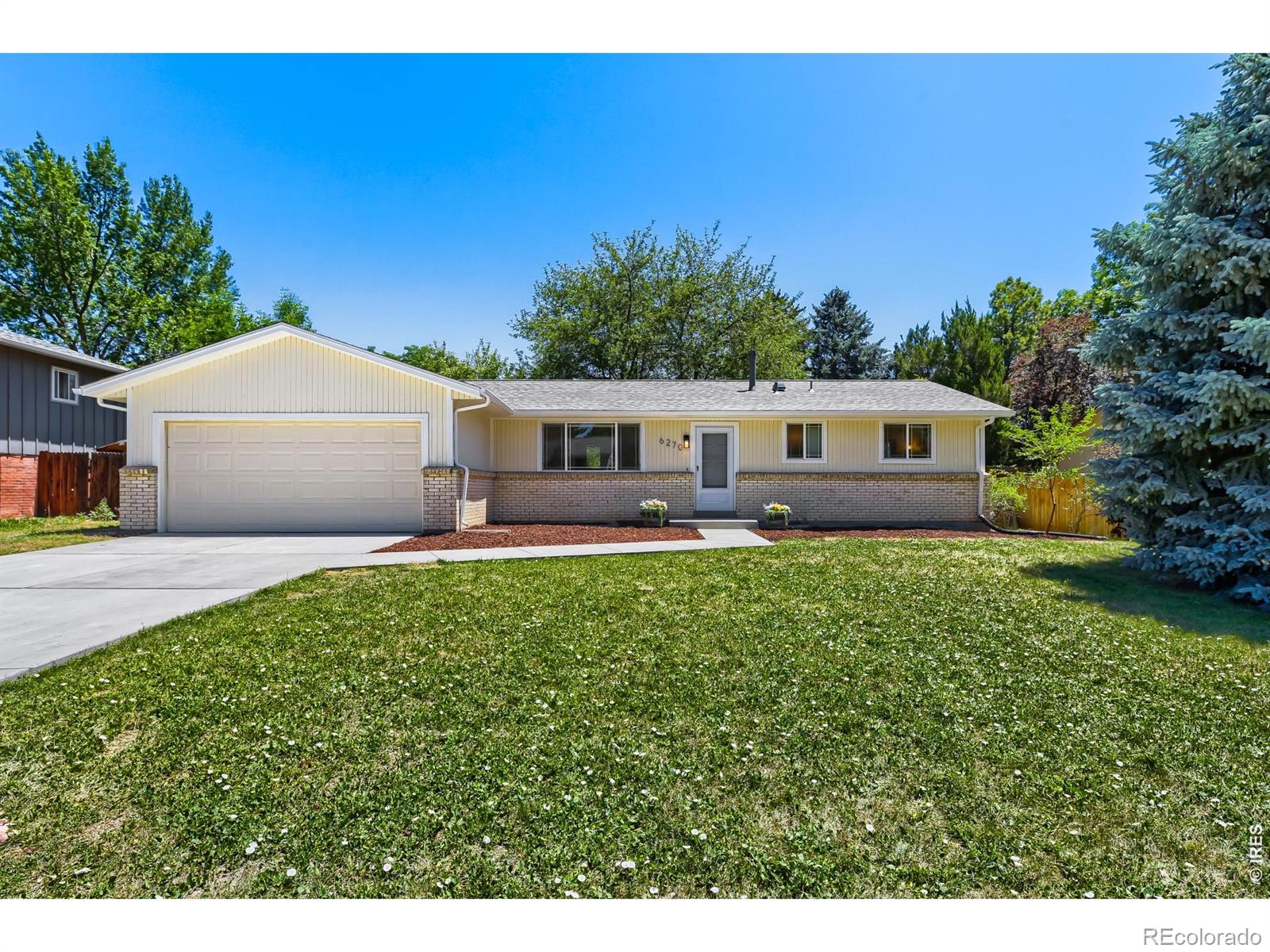 MLS Image #2 for 6270 s fenton court,littleton, Colorado