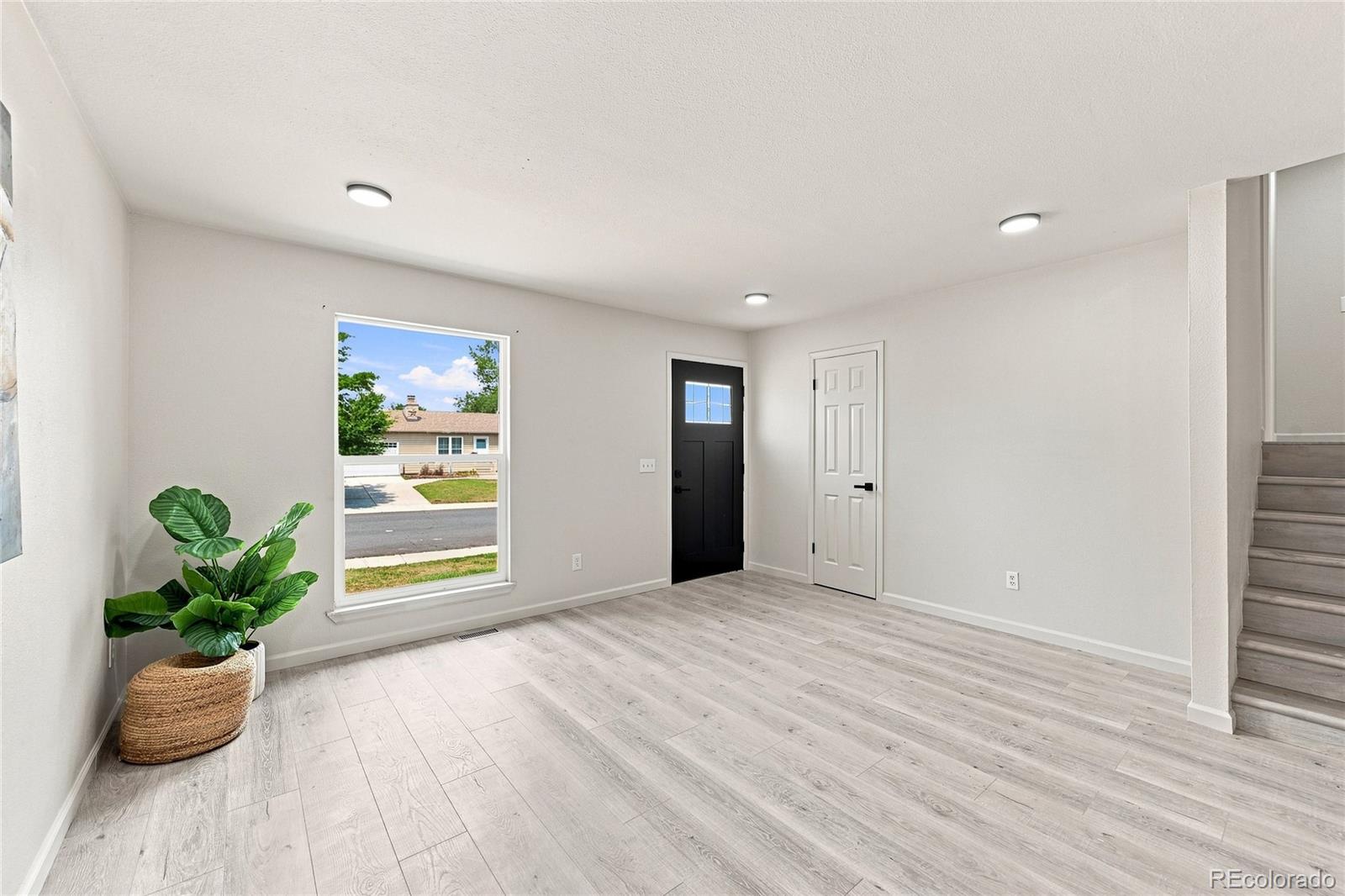 MLS Image #3 for 15340 e iowa place,aurora, Colorado