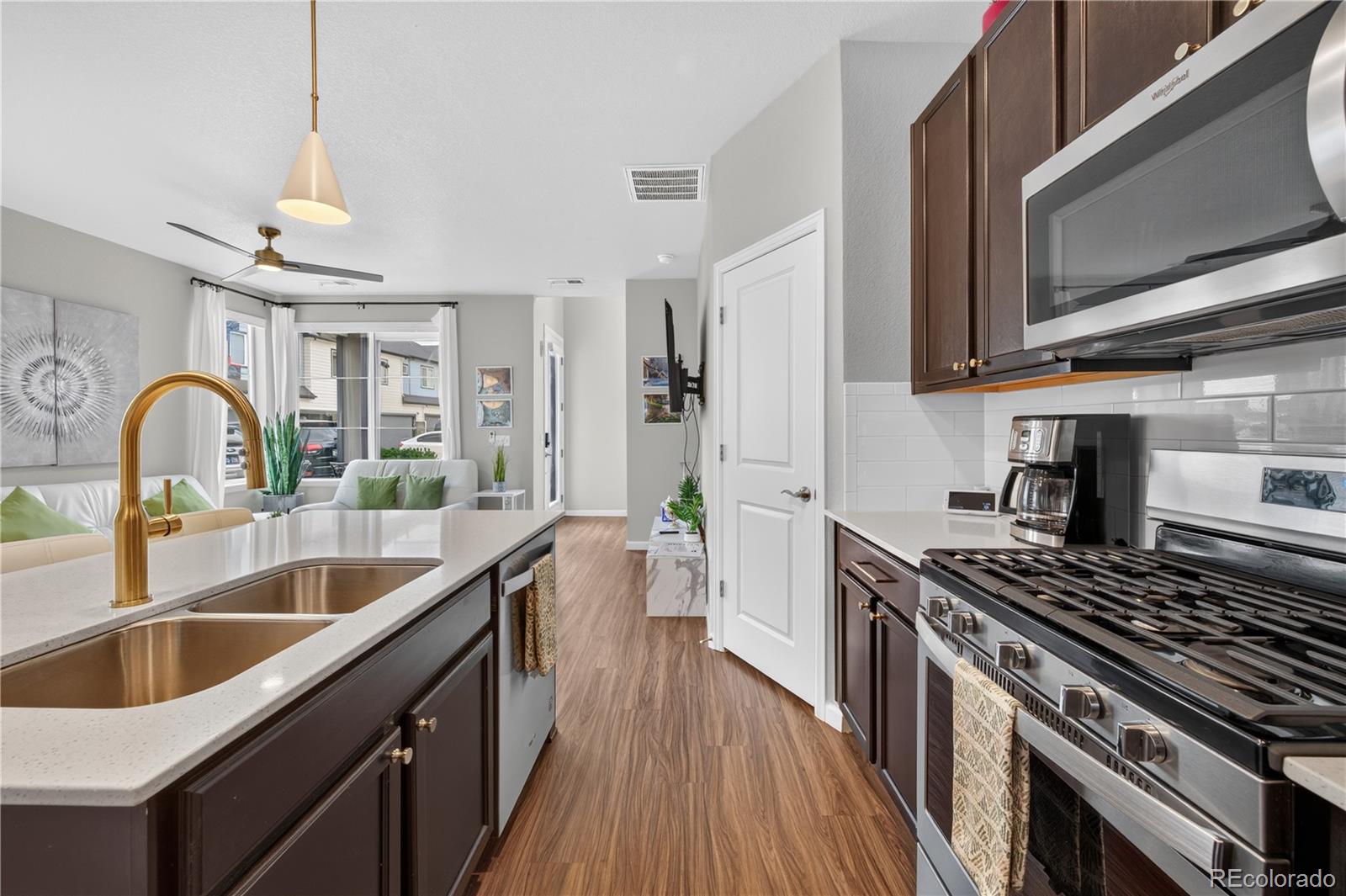 MLS Image #11 for 19733 w 93rd lane,arvada, Colorado