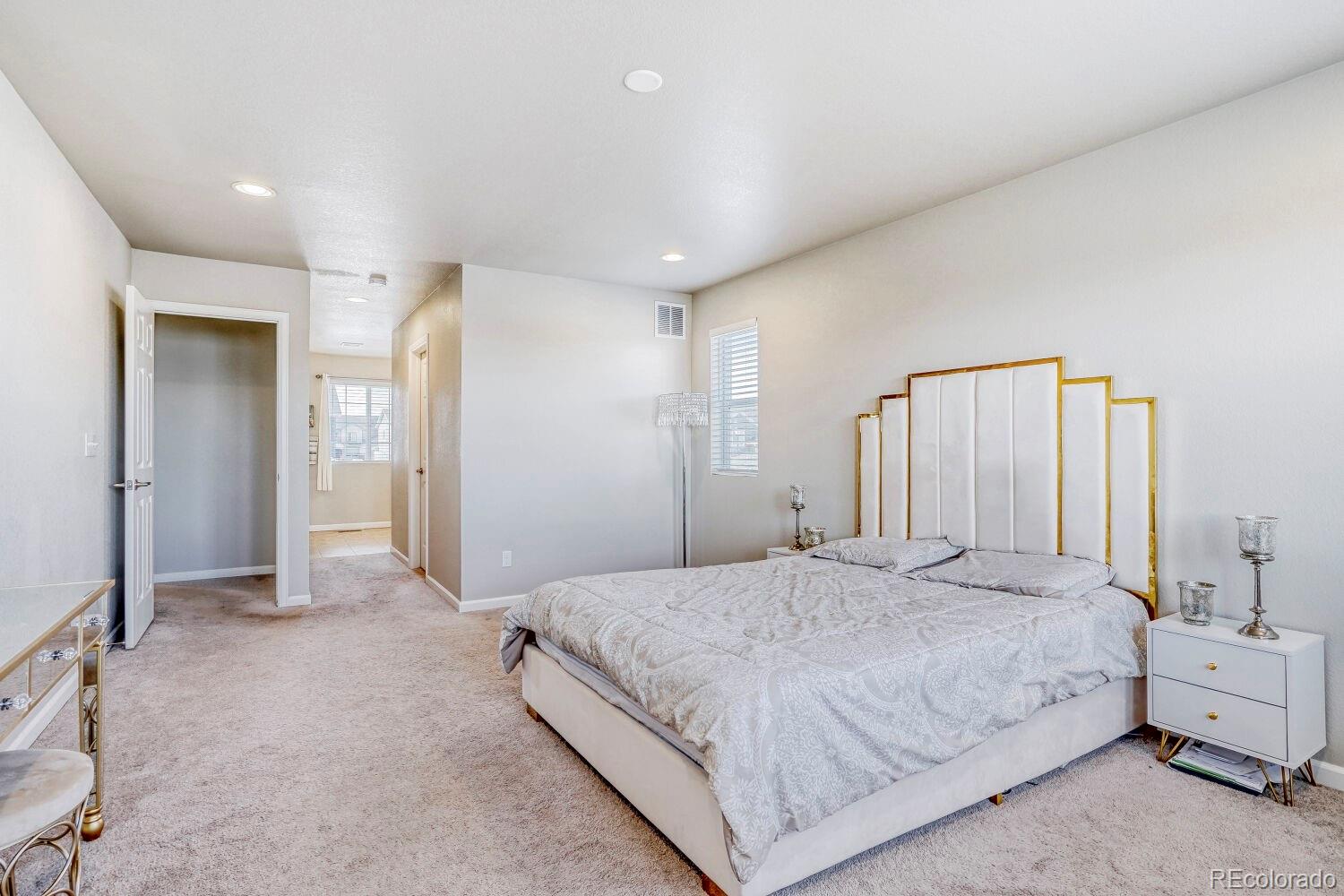 MLS Image #14 for 11748  oneida street,denver, Colorado