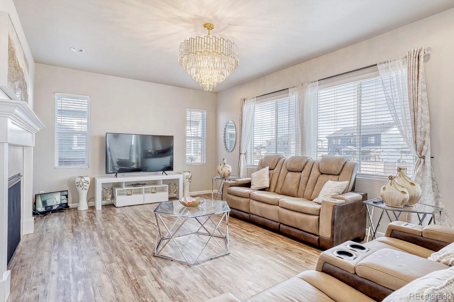 MLS Image #3 for 11748  oneida street,denver, Colorado