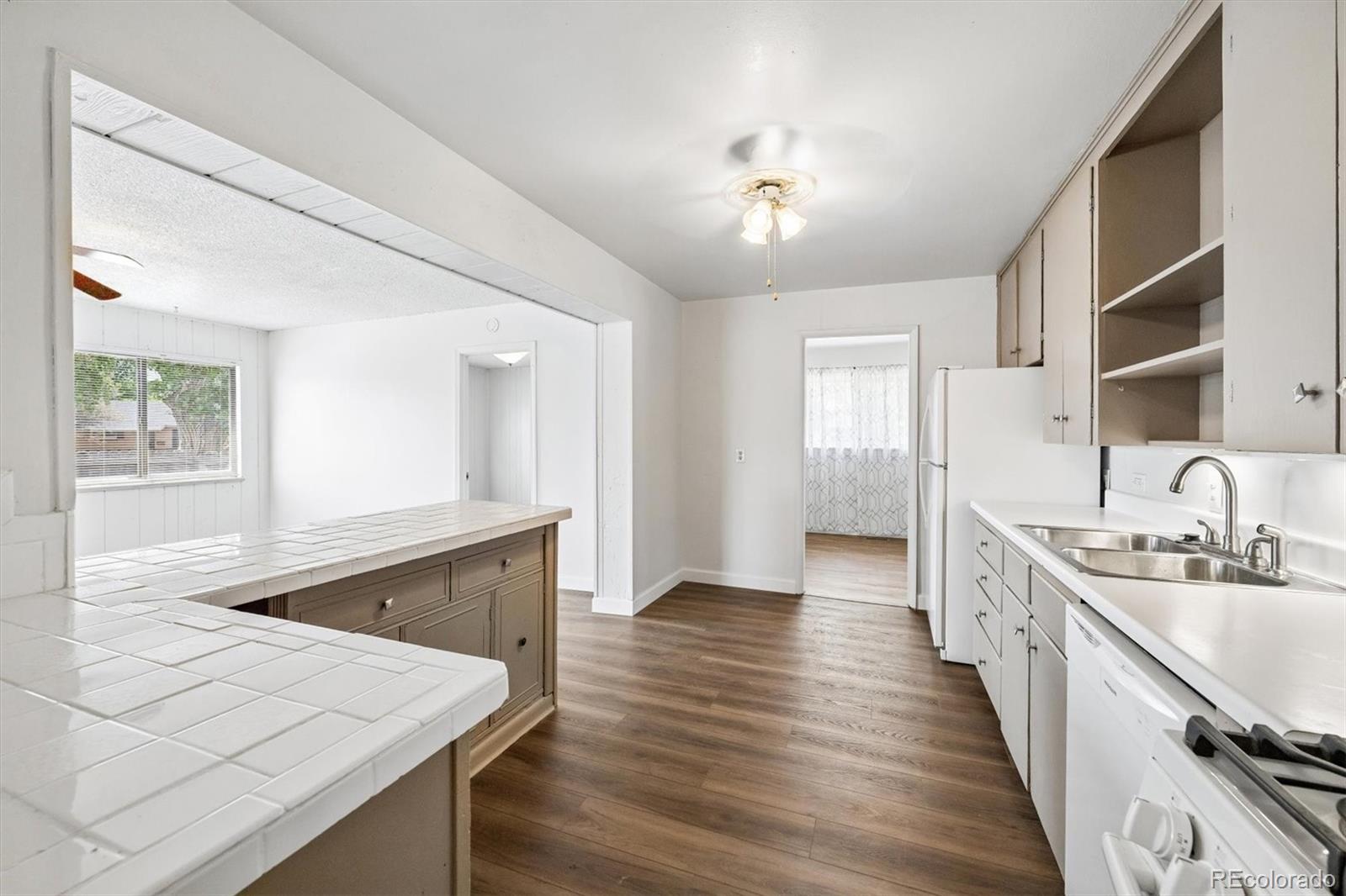MLS Image #11 for 9230  wigham street,thornton, Colorado