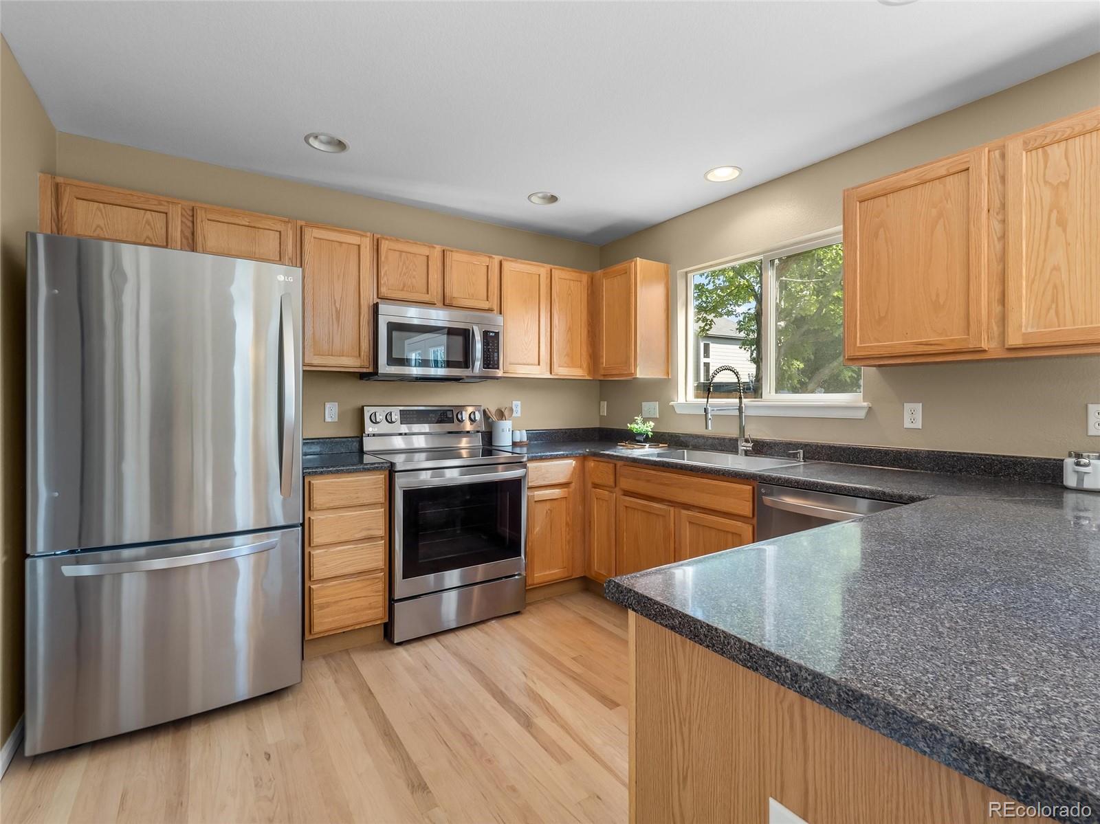 MLS Image #9 for 21934 e oxford place,aurora, Colorado