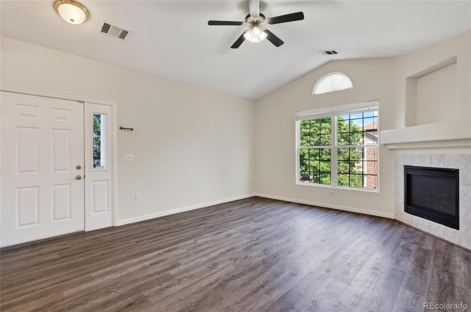MLS Image #3 for 4054 s crystal circle,aurora, Colorado