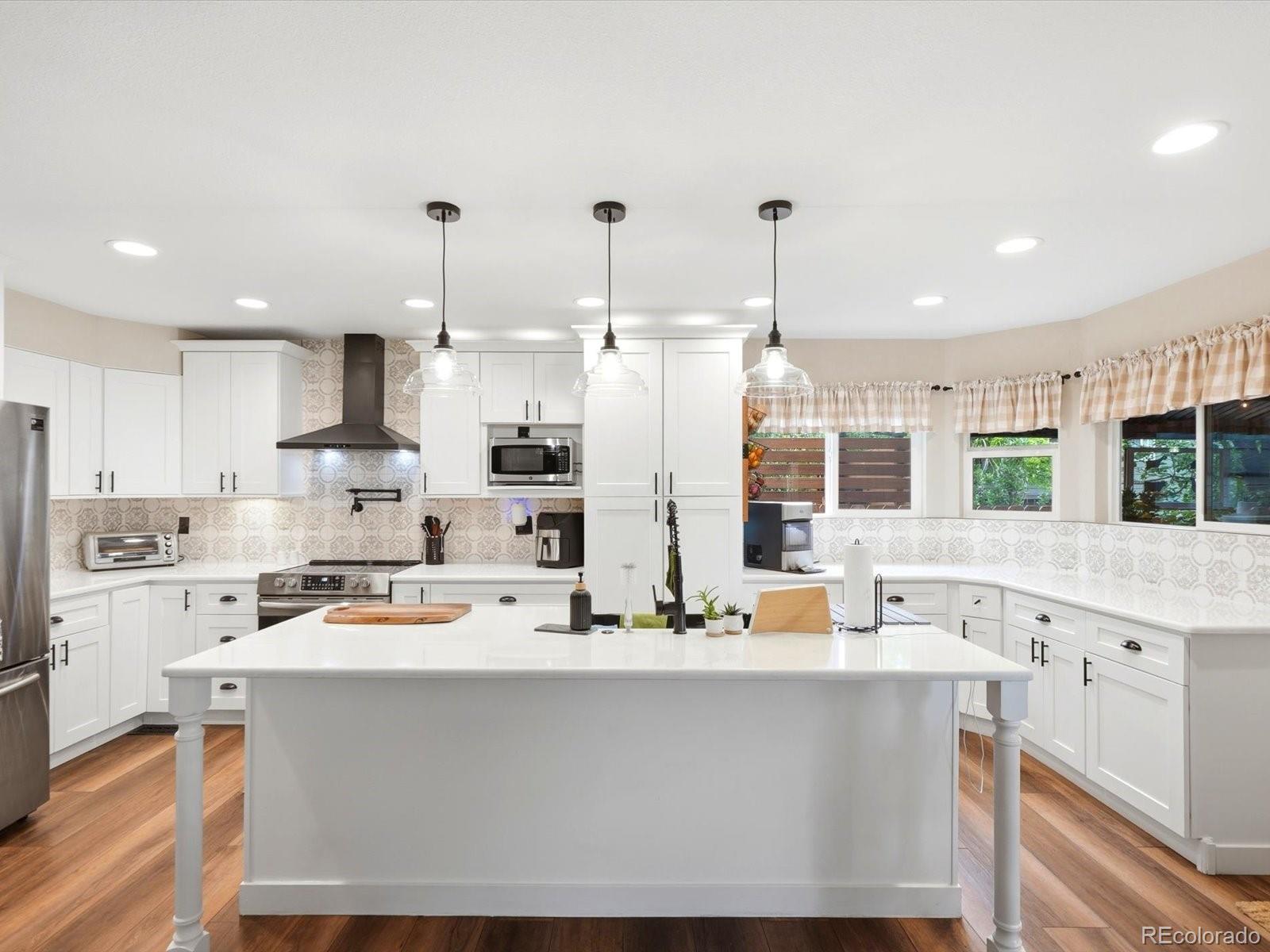 MLS Image #14 for 14426 w yale place,denver, Colorado