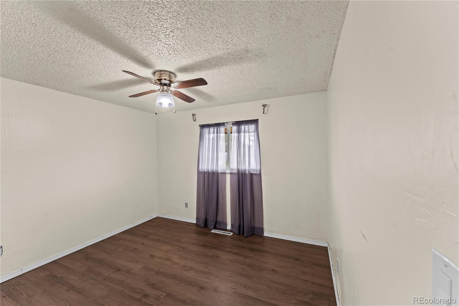 MLS Image #10 for 1435  peterson road,colorado springs, Colorado