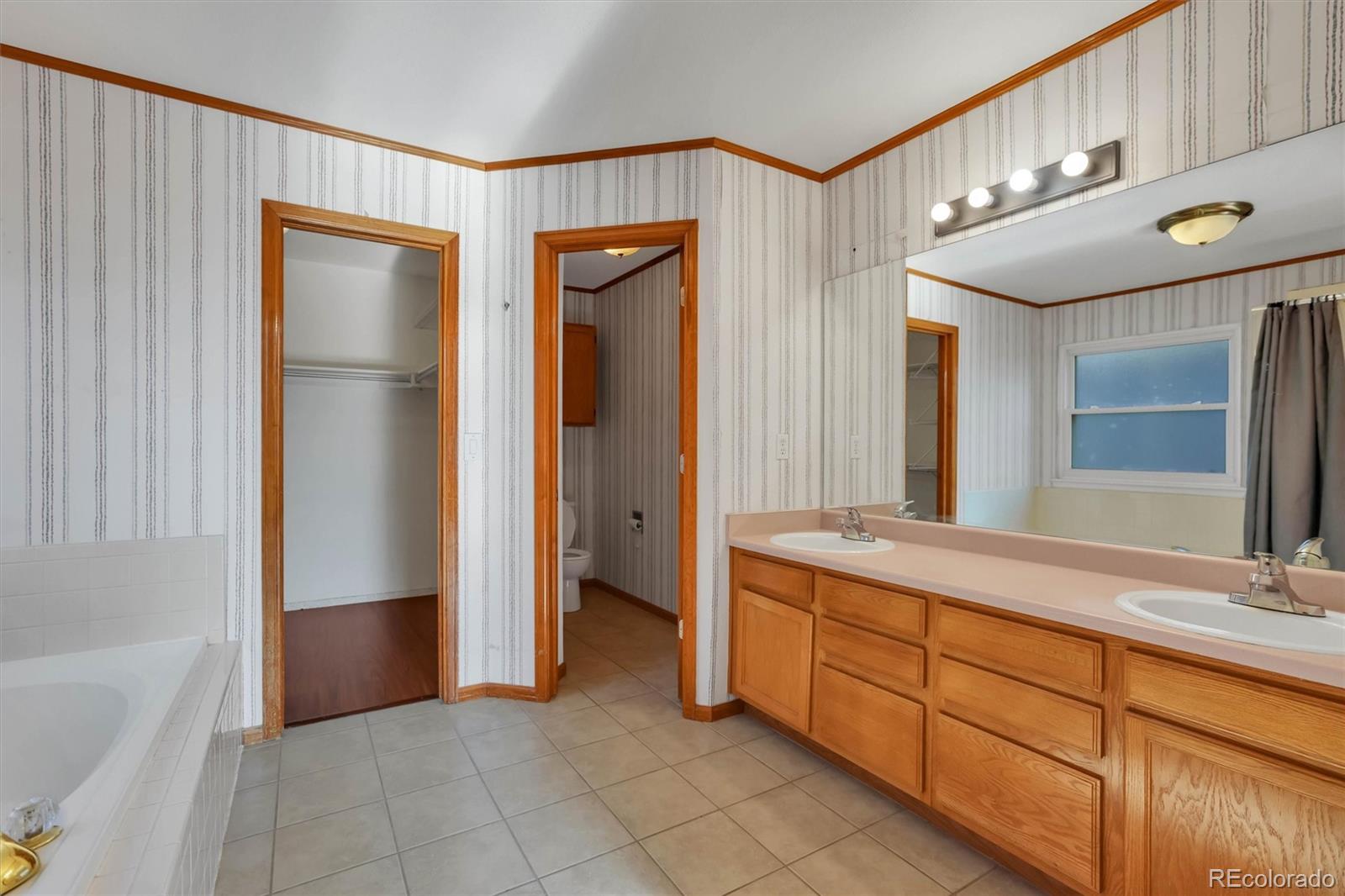 MLS Image #20 for 5339 s jebel street,aurora, Colorado