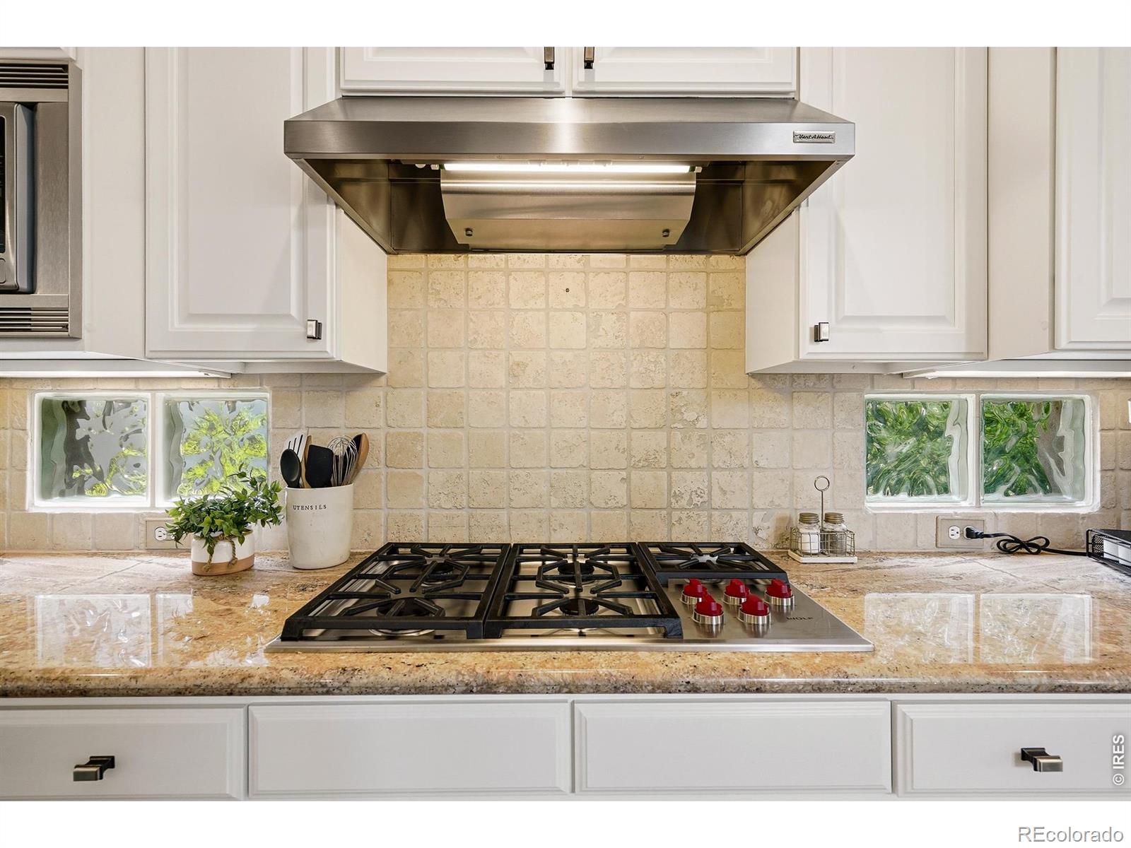 MLS Image #18 for 4464  fairway lane,broomfield, Colorado