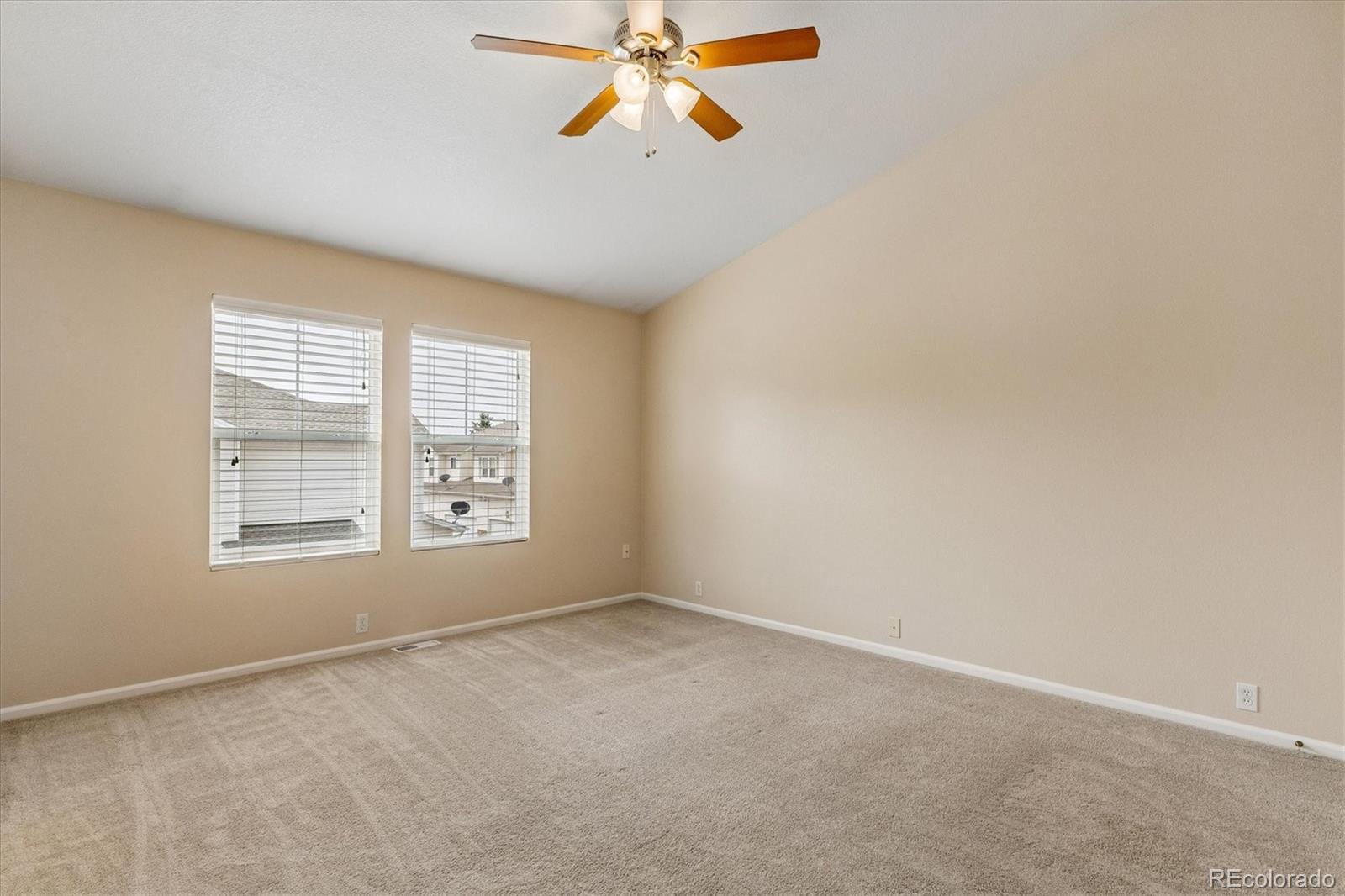 MLS Image #14 for 6010  conductors point,colorado springs, Colorado