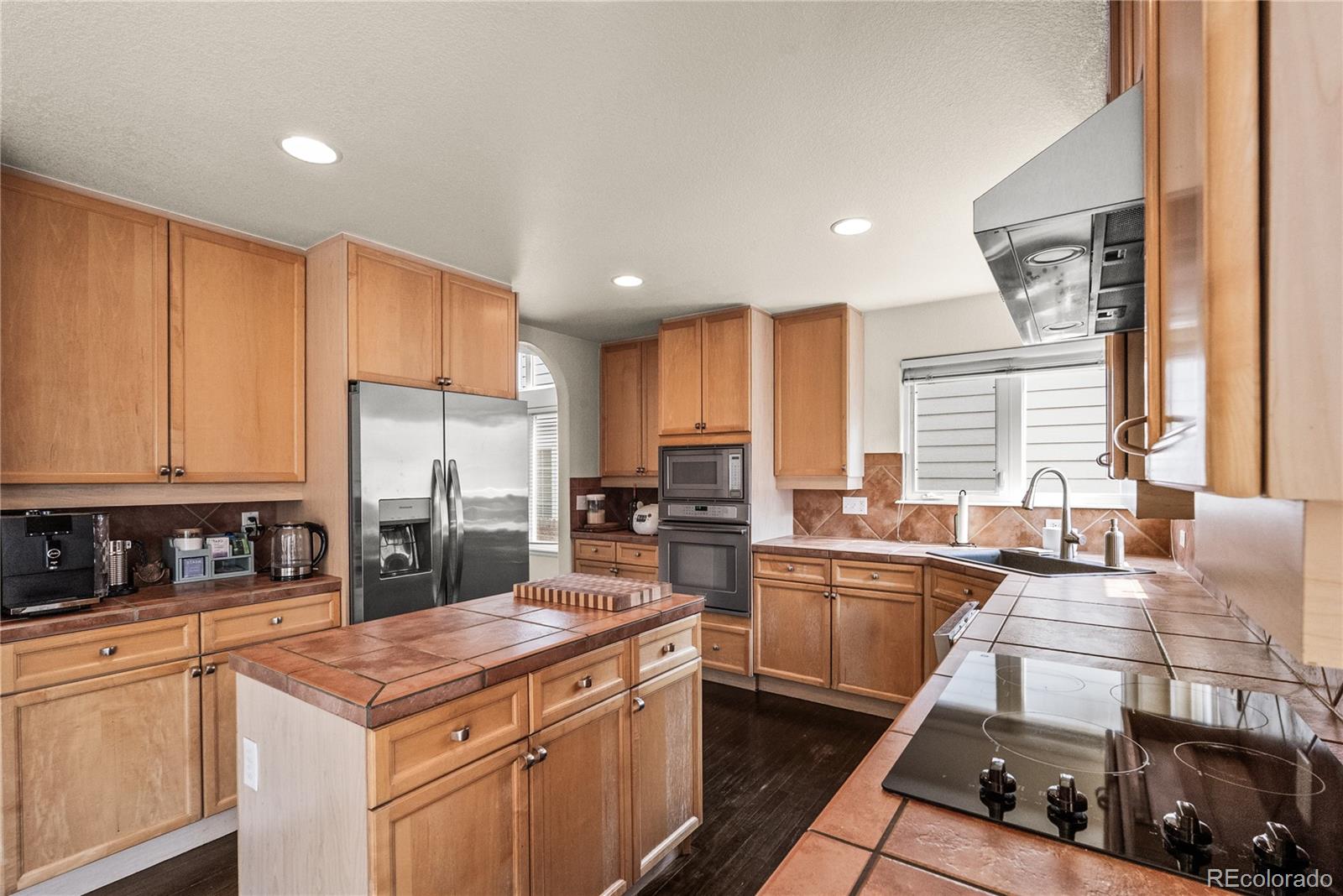 MLS Image #12 for 8382 e amherst circle,denver, Colorado