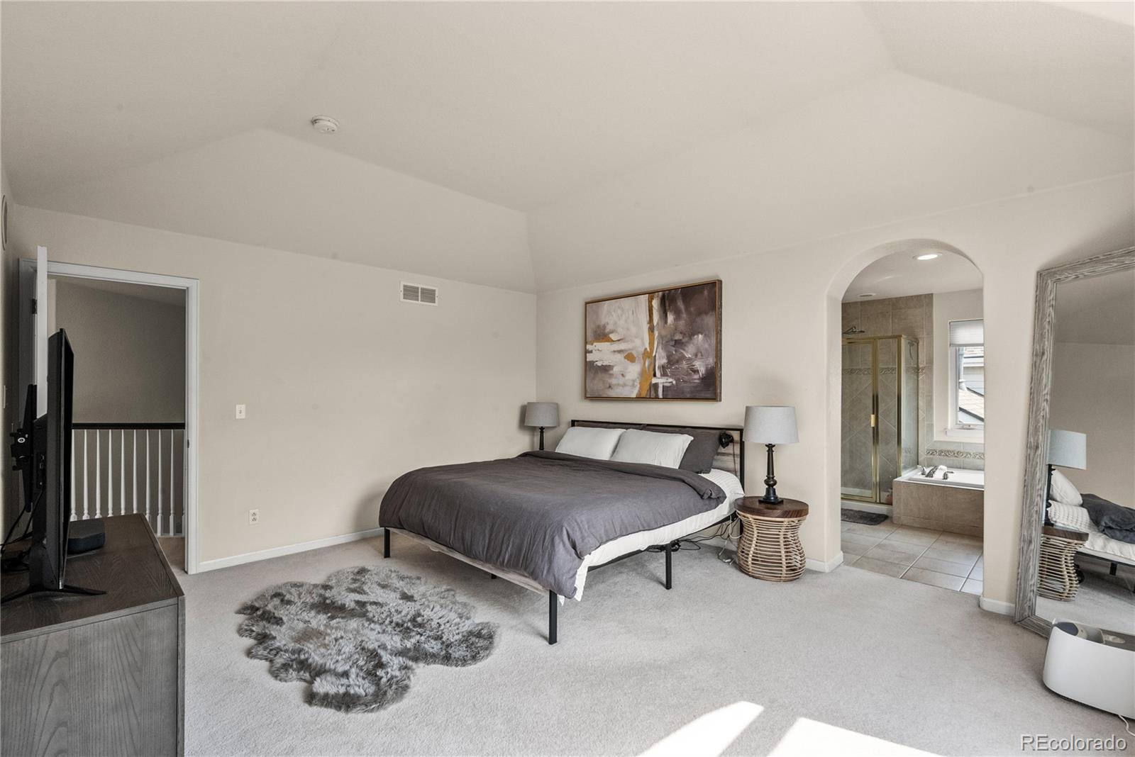 MLS Image #27 for 8382 e amherst circle,denver, Colorado