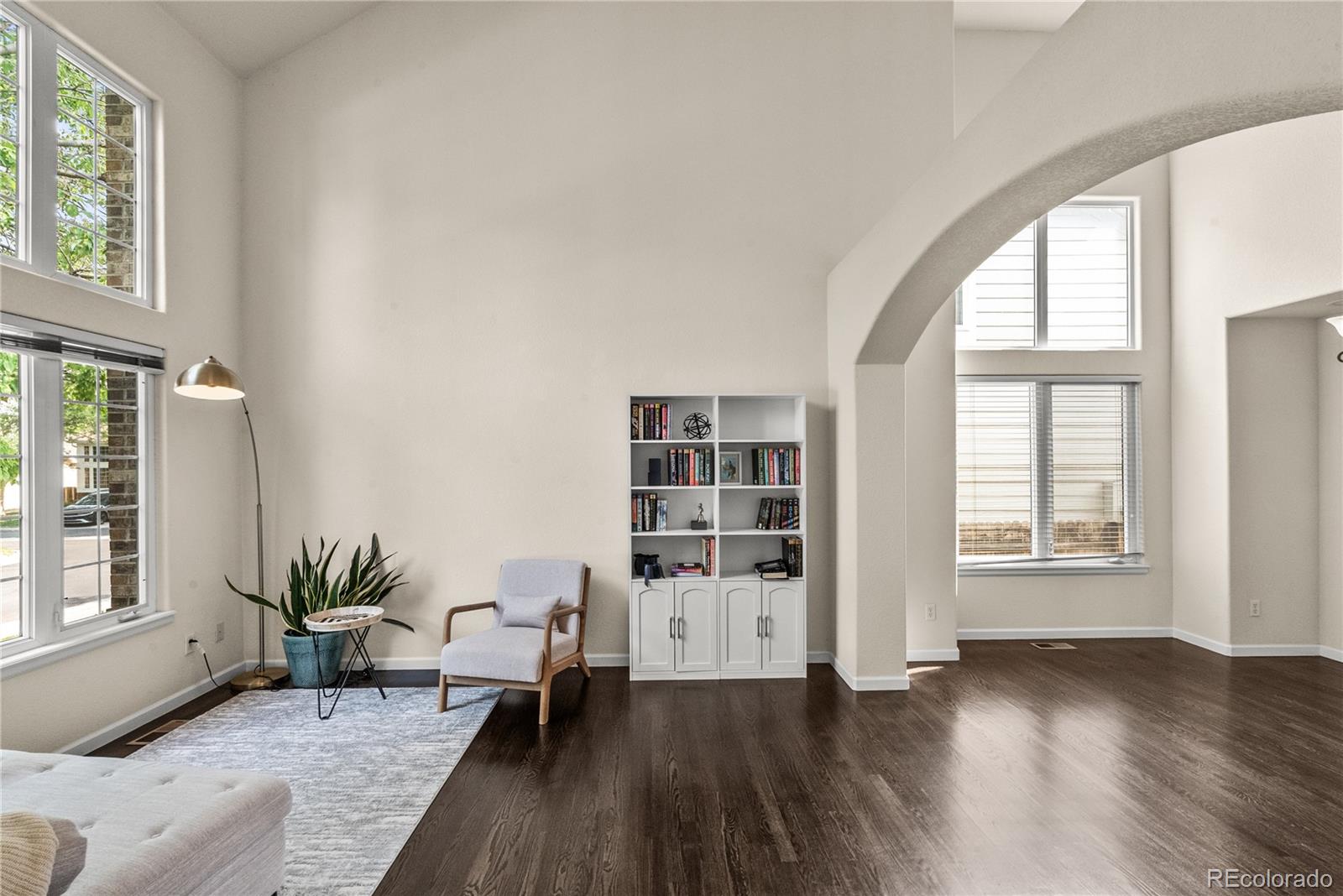 MLS Image #6 for 8382 e amherst circle,denver, Colorado