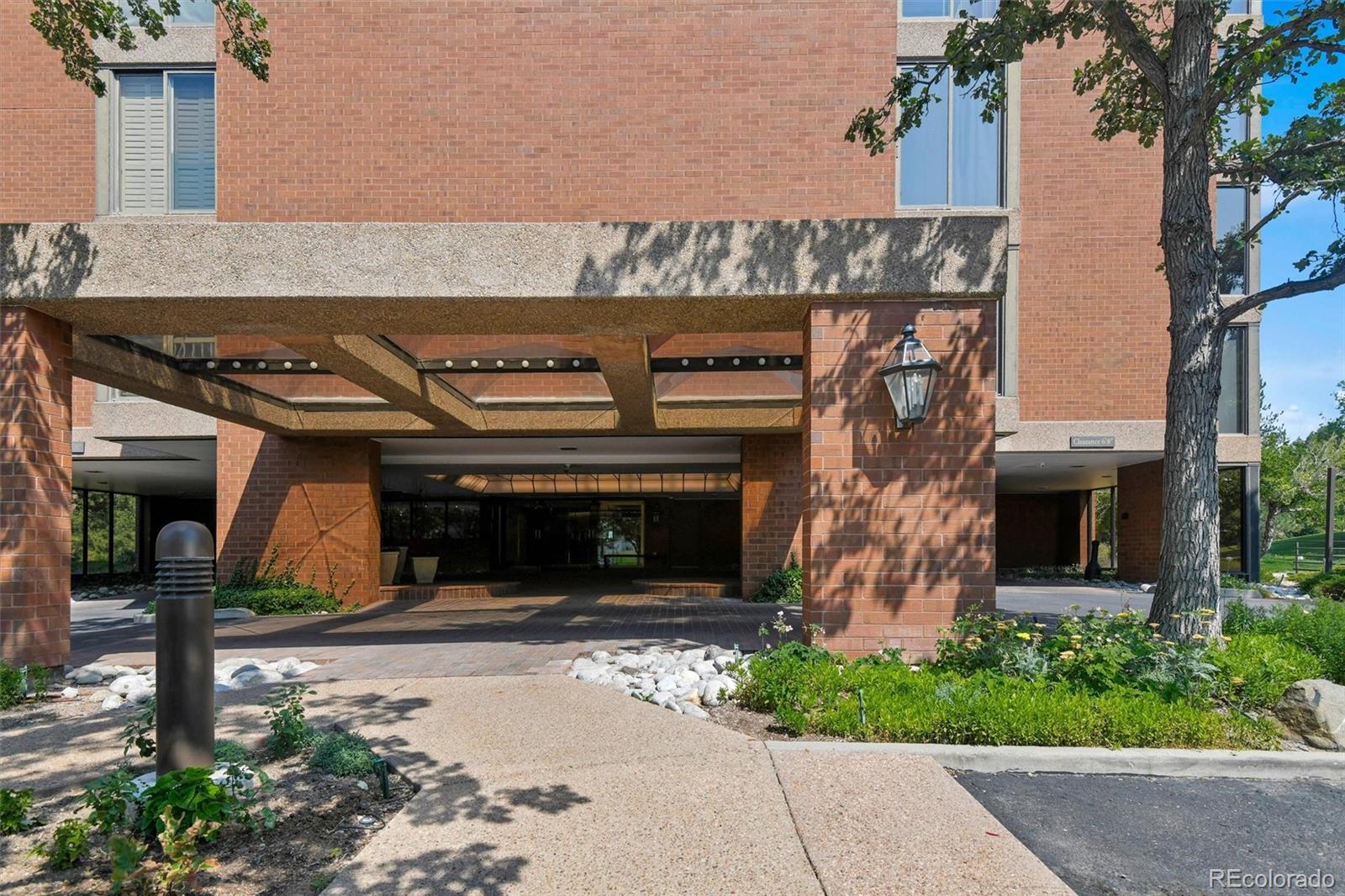 MLS Image #2 for 1900 e girard place,englewood, Colorado
