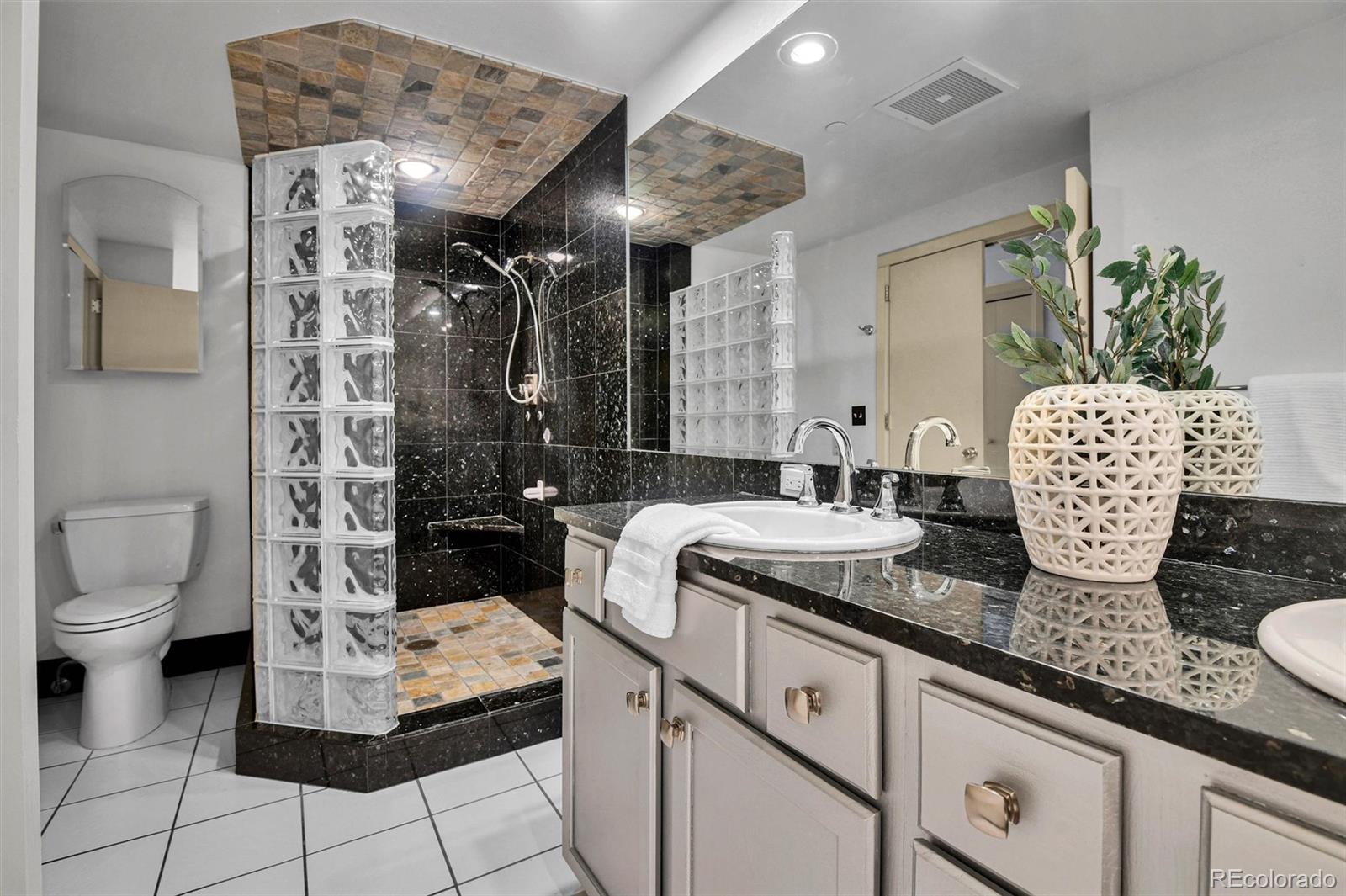 MLS Image #32 for 1900 e girard place,englewood, Colorado
