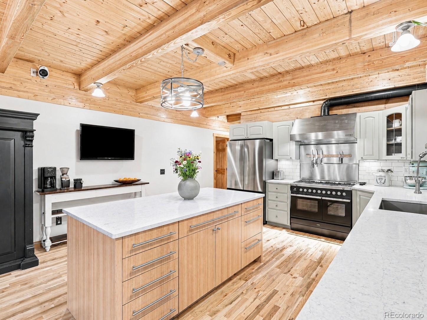 MLS Image #11 for 3336  huckleberry way,loveland, Colorado