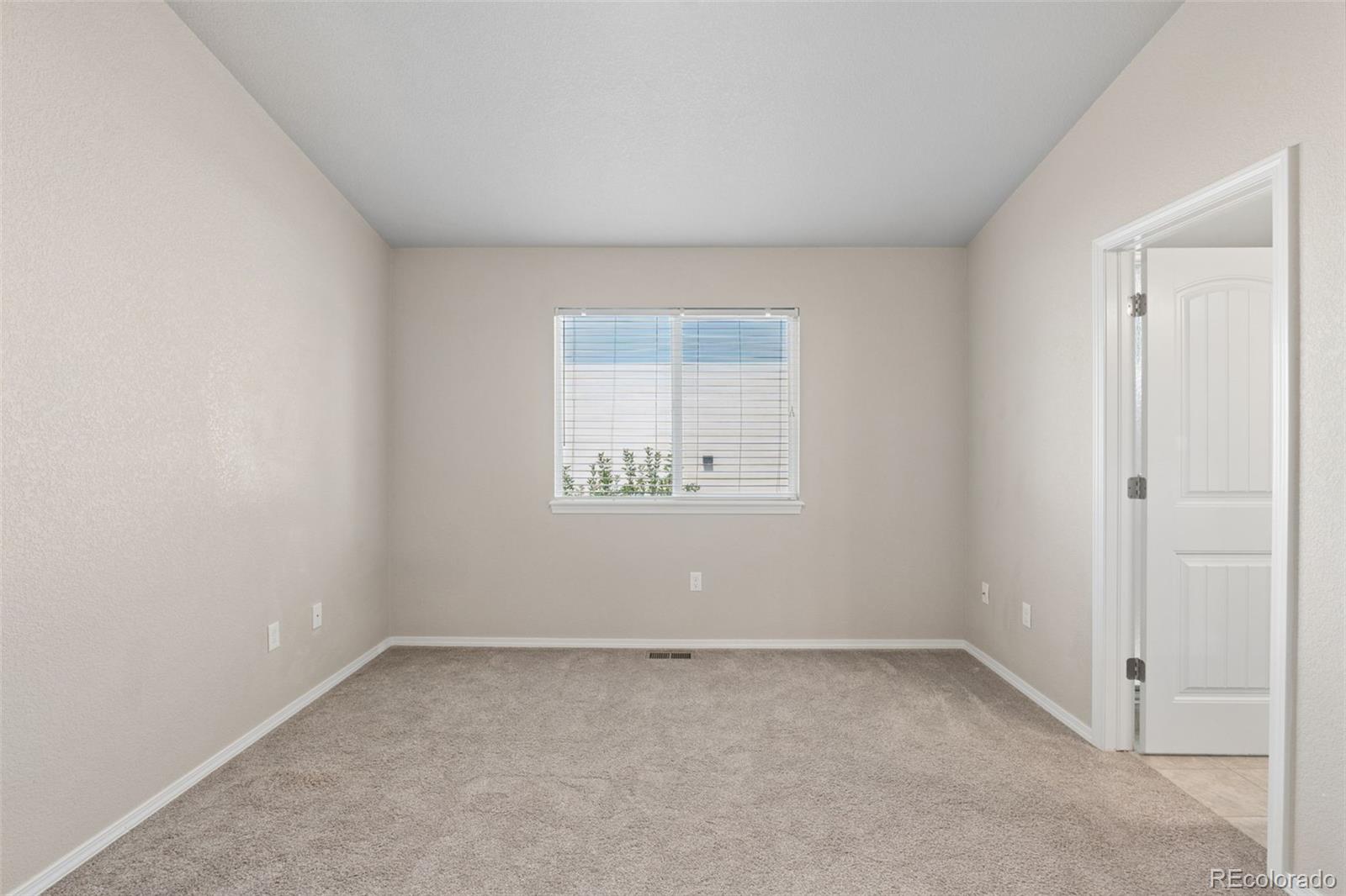 MLS Image #15 for 1534  york road,colorado springs, Colorado