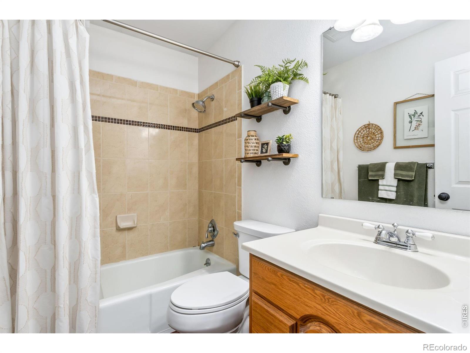 MLS Image #37 for 4212  red bird place,loveland, Colorado