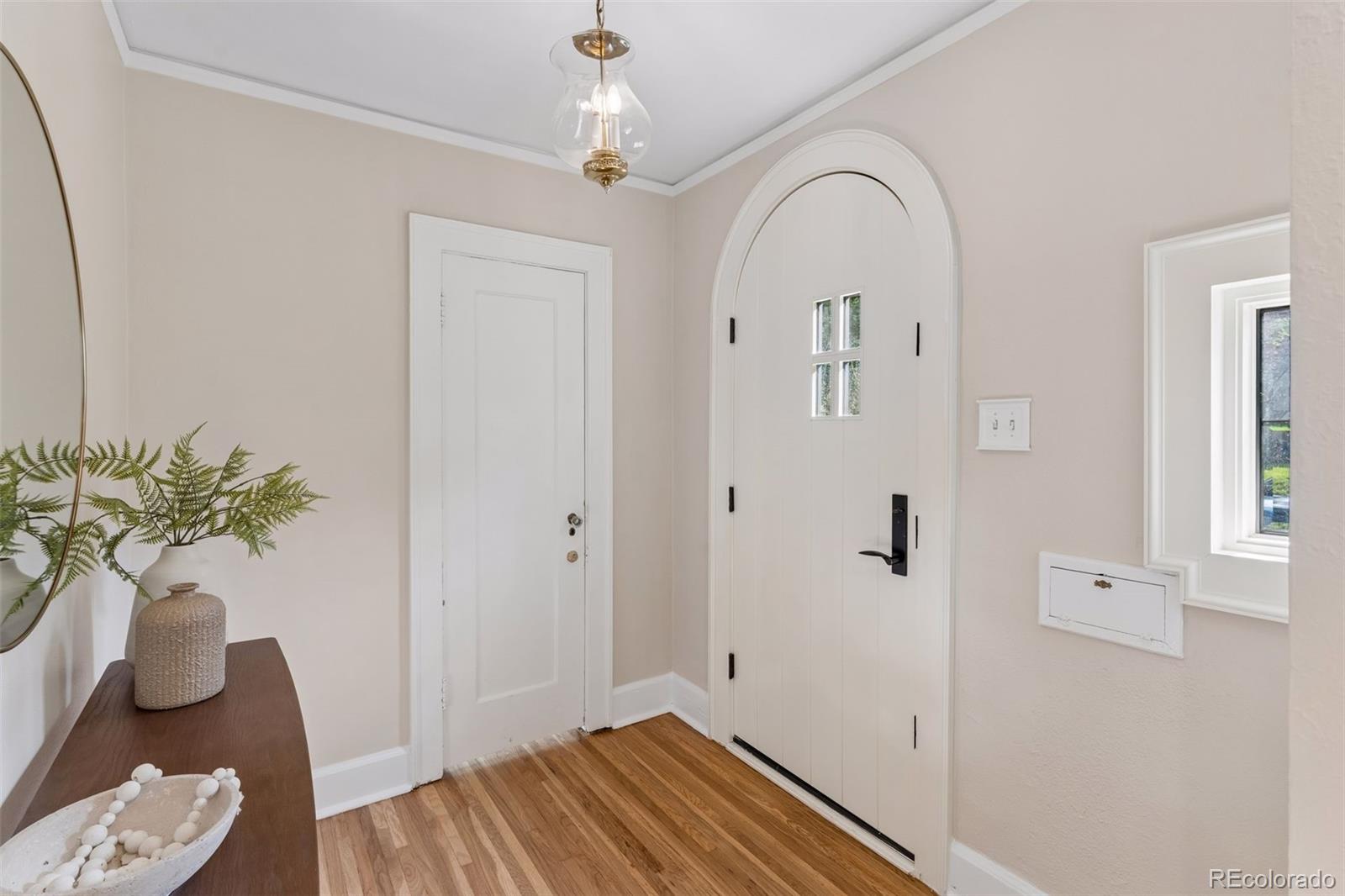 MLS Image #2 for 665  milwaukee street,denver, Colorado