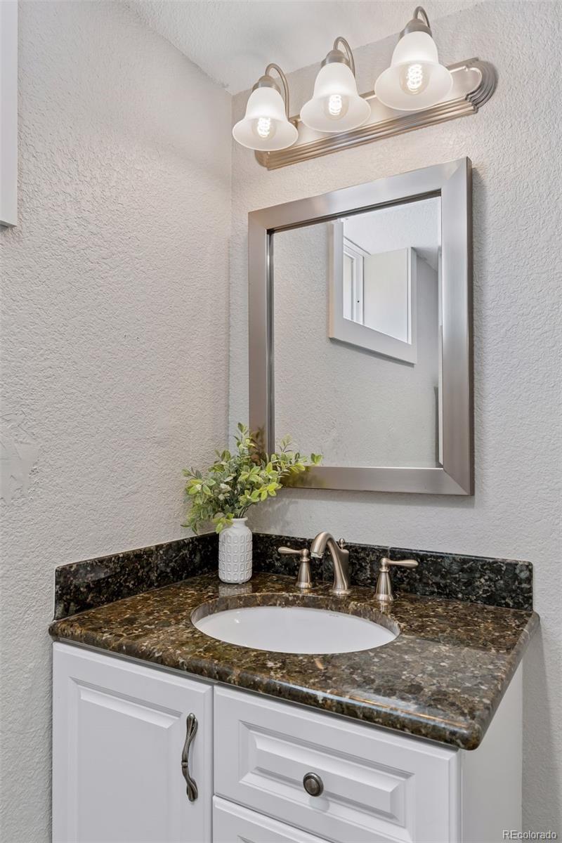 MLS Image #32 for 665  milwaukee street,denver, Colorado