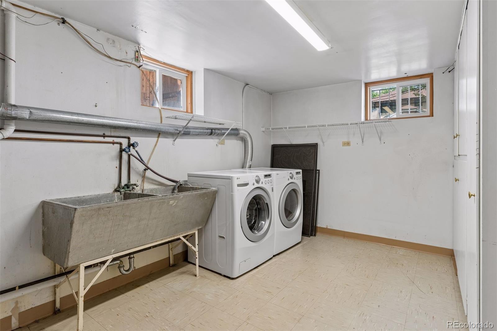 MLS Image #39 for 665  milwaukee street,denver, Colorado