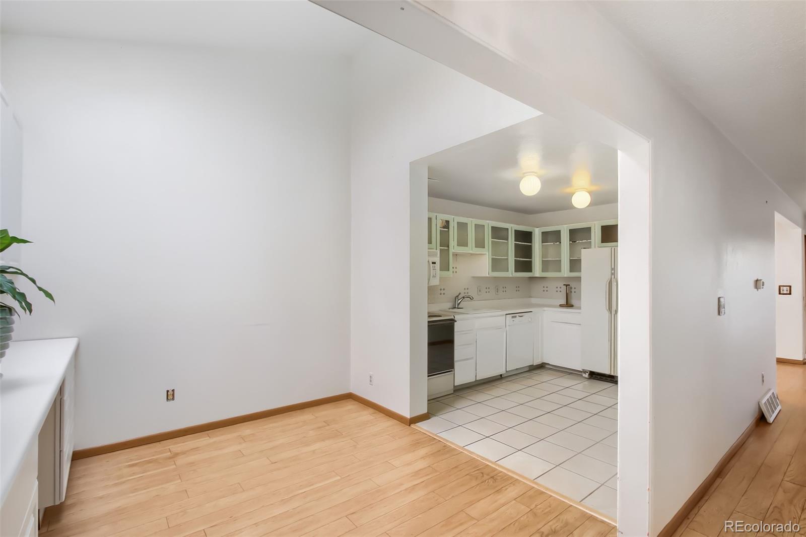 MLS Image #6 for 6416  welch court ,arvada, Colorado