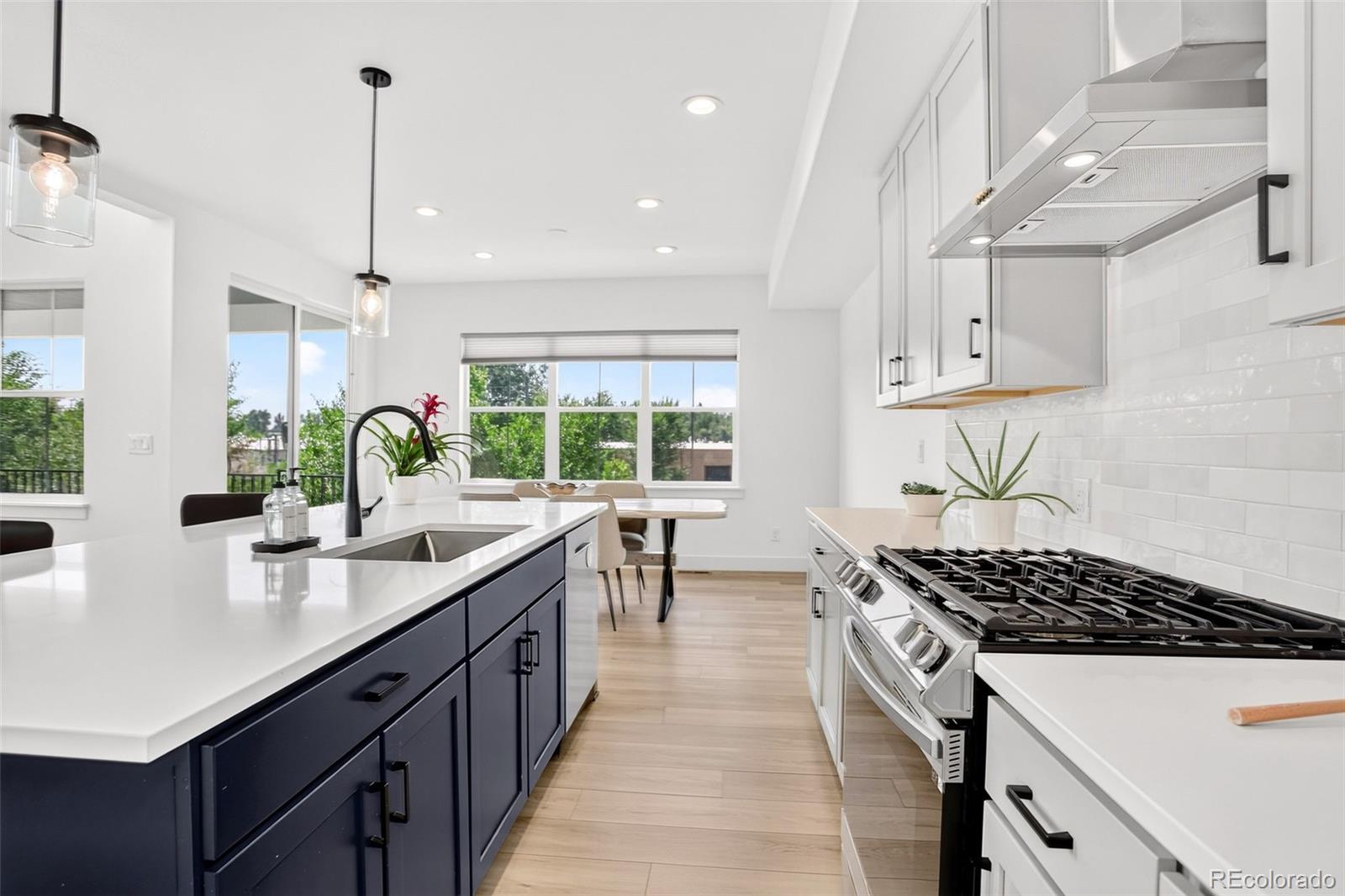 MLS Image #11 for 6780 w 60th avenue,arvada, Colorado