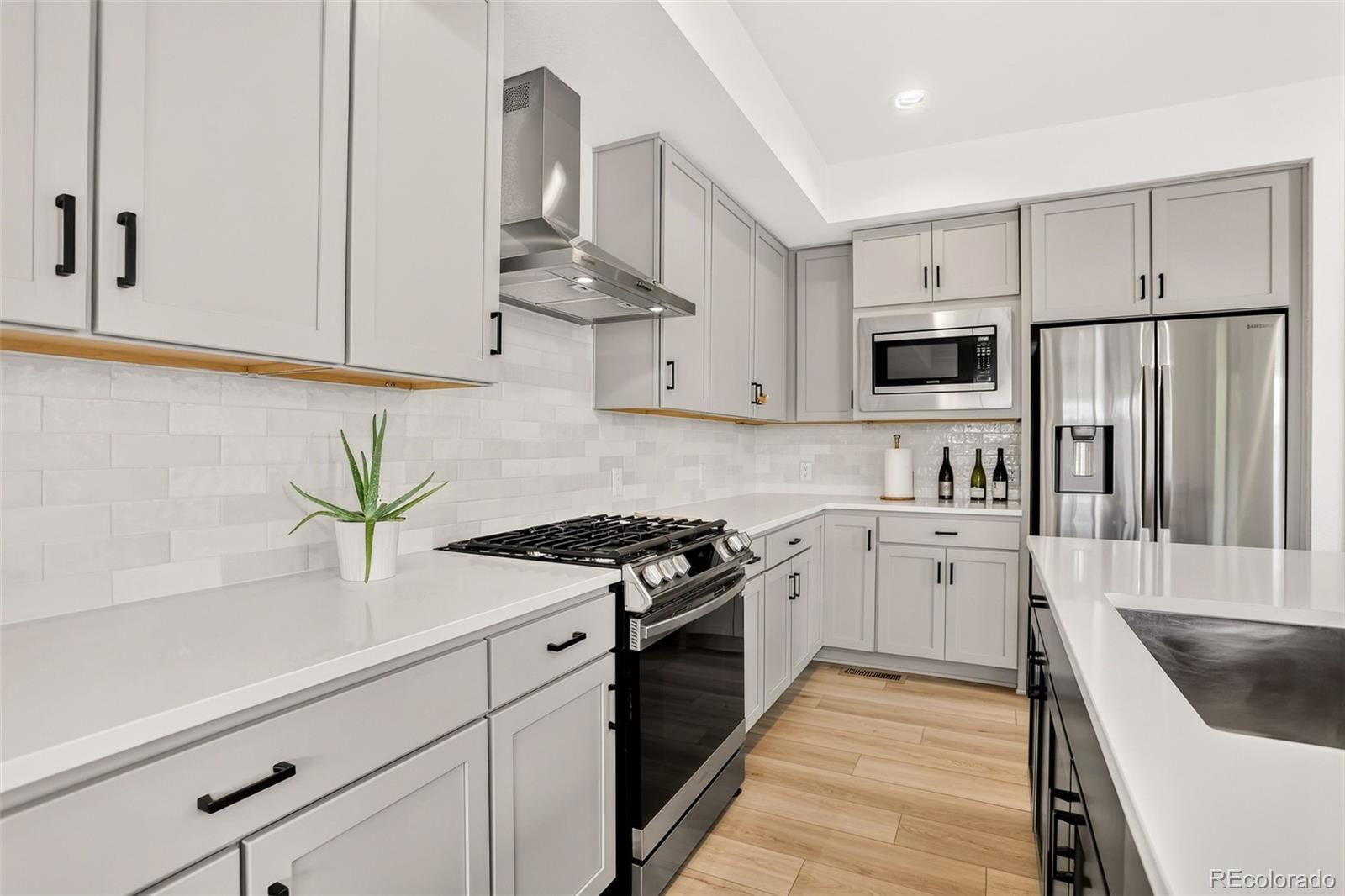 MLS Image #13 for 6780 w 60th avenue,arvada, Colorado