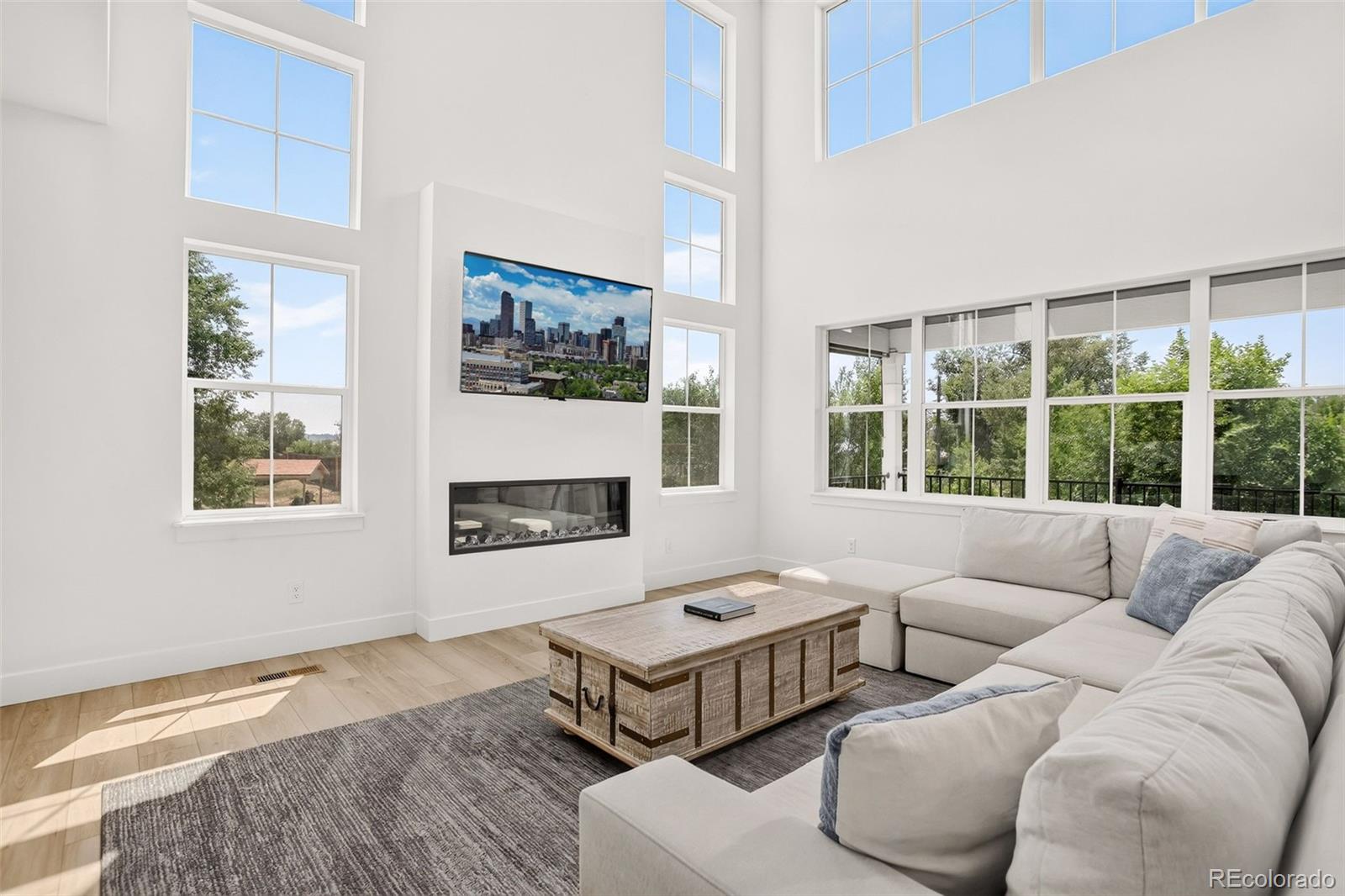 MLS Image #6 for 6780 w 60th avenue,arvada, Colorado