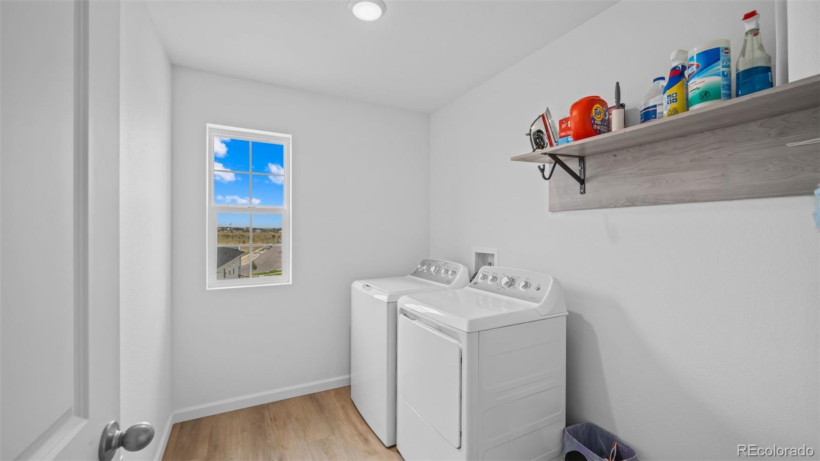 MLS Image #21 for 24770 e 39th avenue,aurora, Colorado