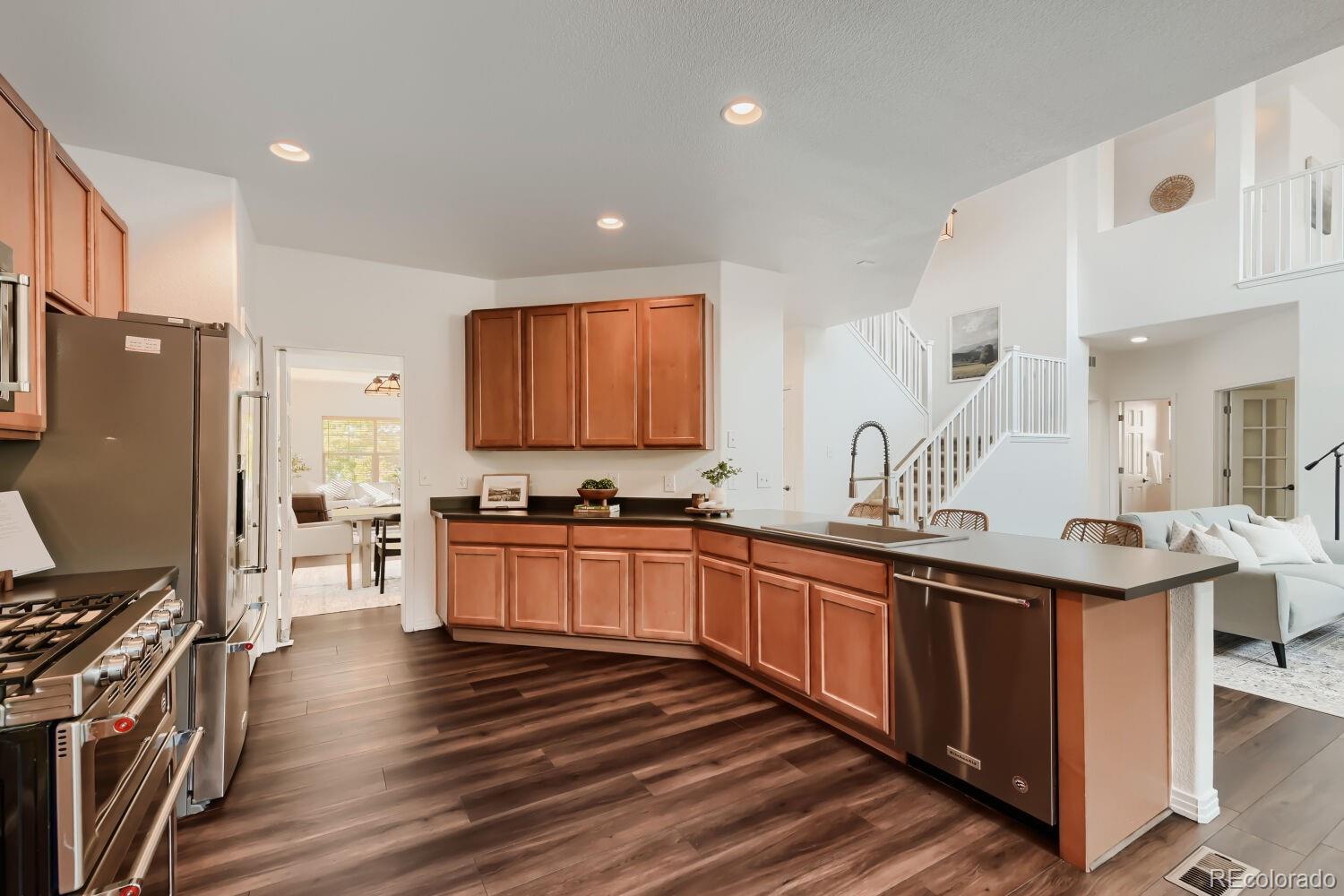 MLS Image #7 for 14338  lakeview lane,broomfield, Colorado
