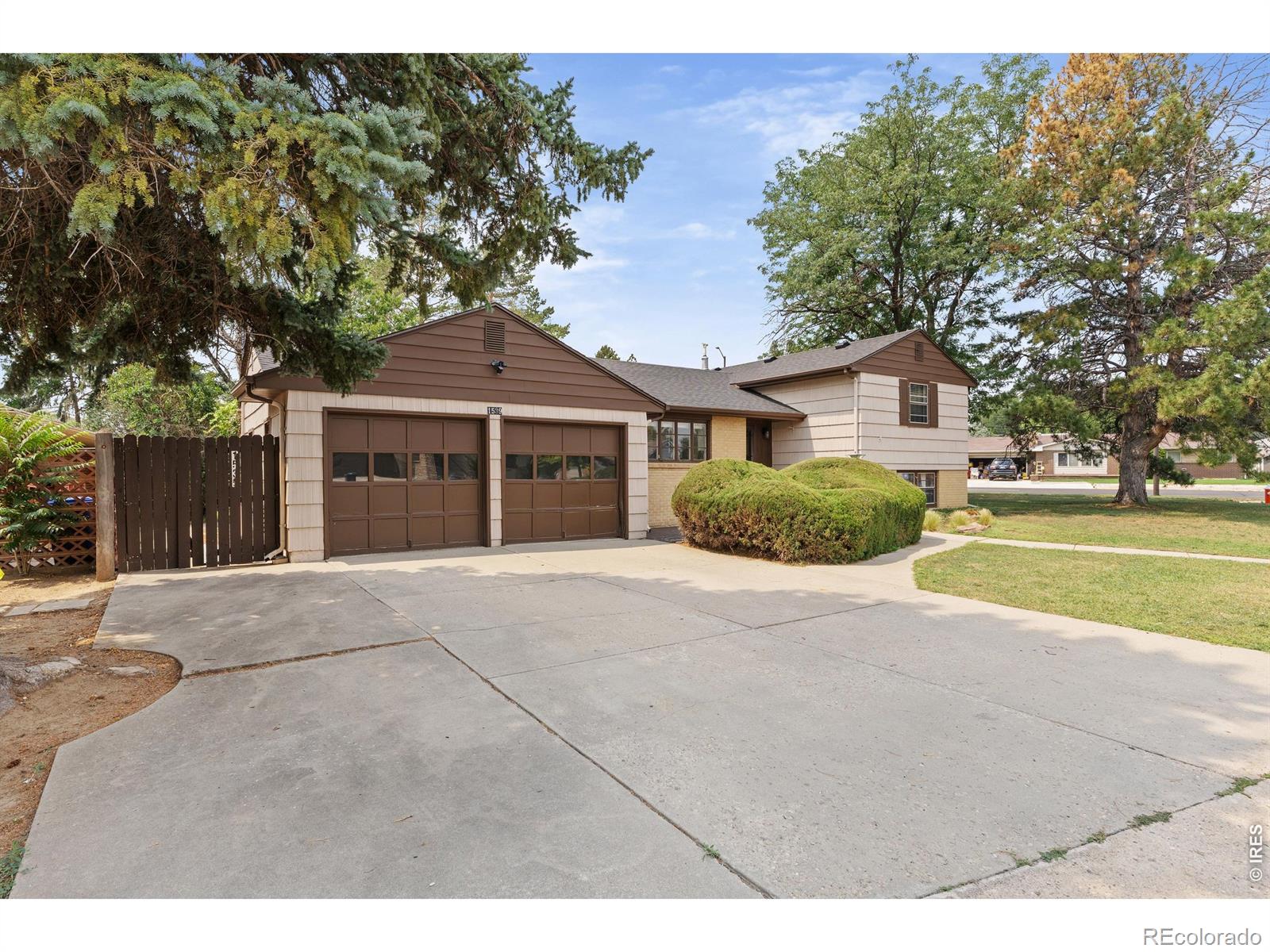 MLS Image #2 for 1539  west shore drive,loveland, Colorado