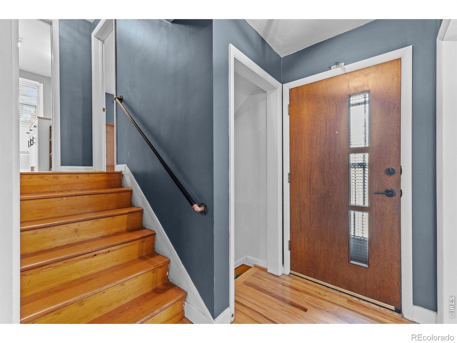 MLS Image #4 for 1539  west shore drive,loveland, Colorado