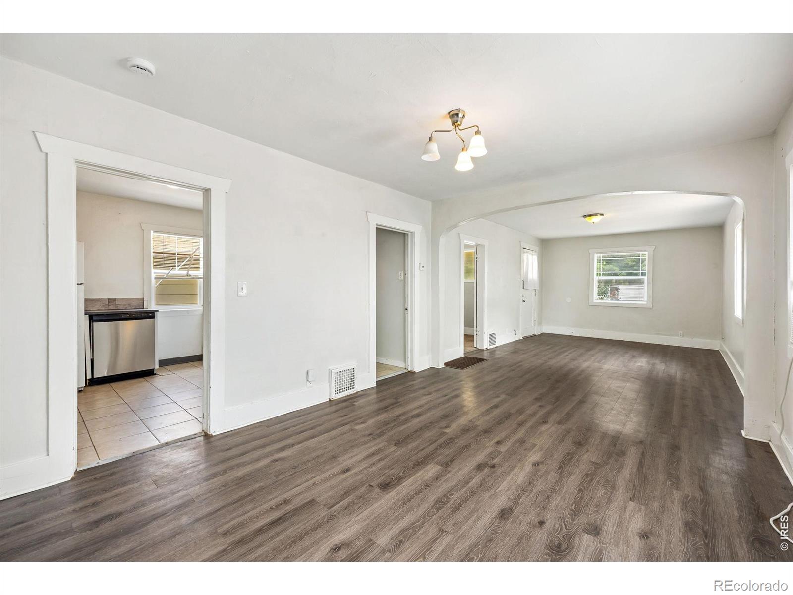 MLS Image #6 for 3059 s lincoln street,englewood, Colorado