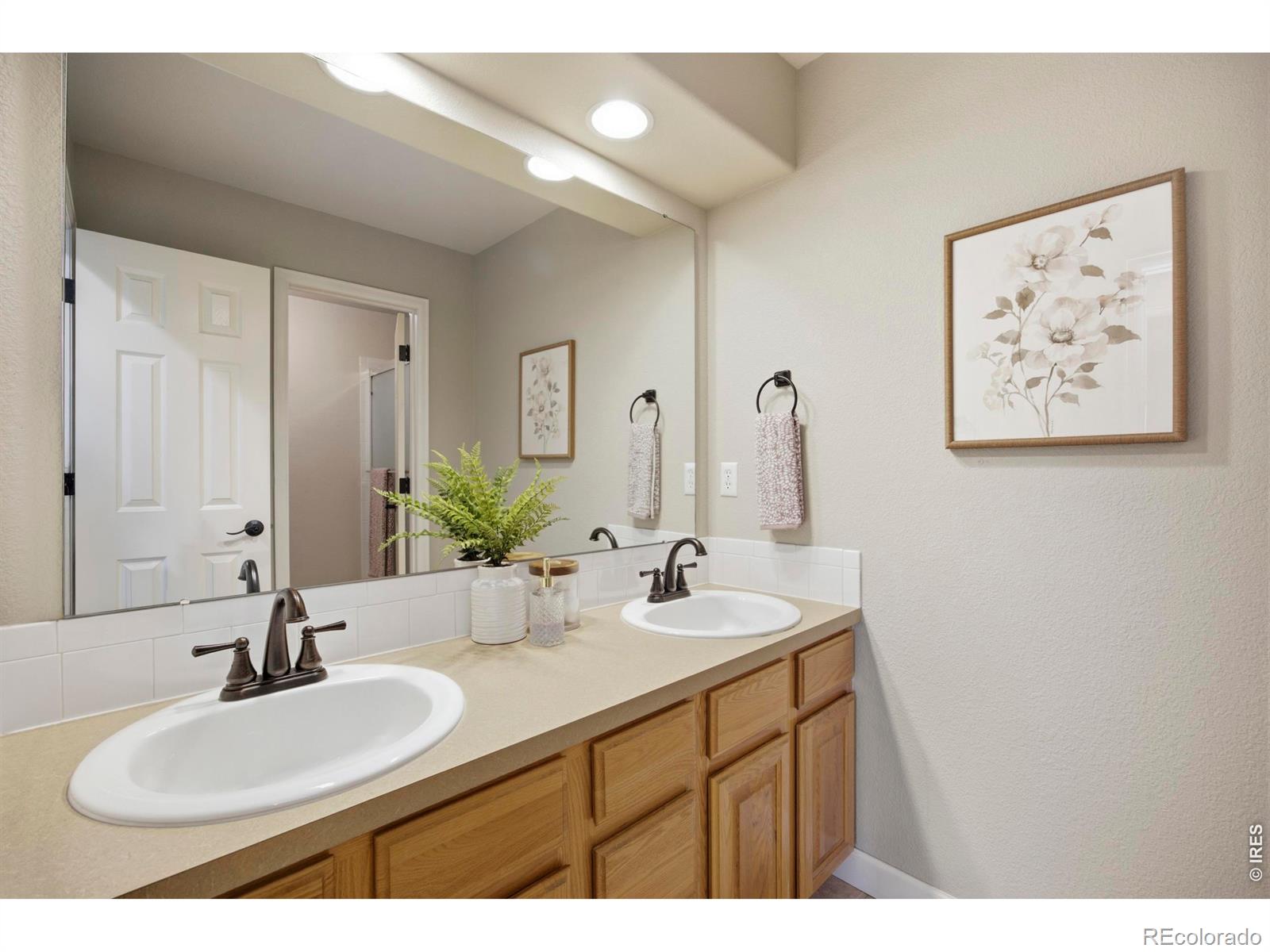 MLS Image #28 for 3152  twin wash square,fort collins, Colorado