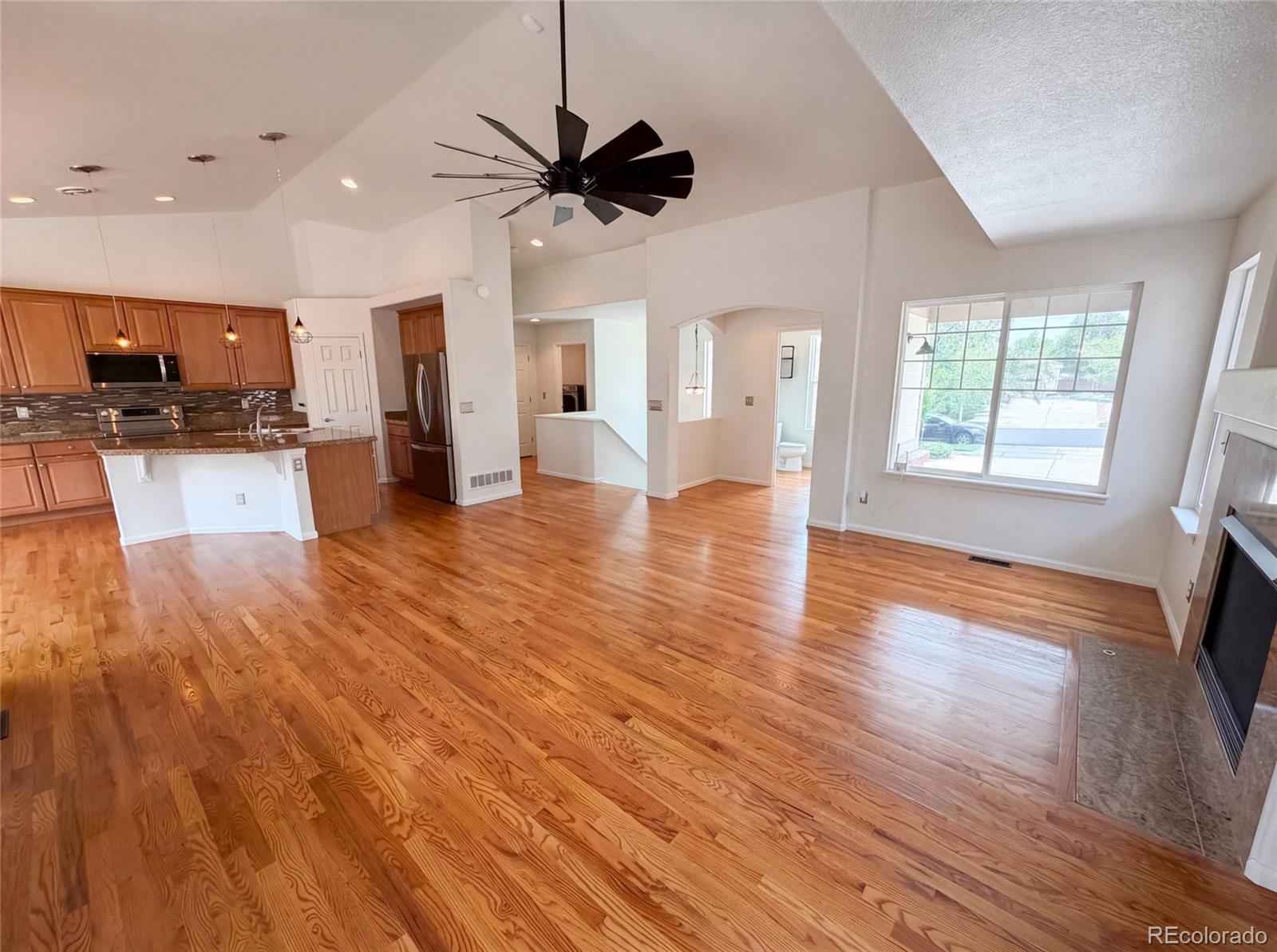 MLS Image #10 for 2802 s ireland way,aurora, Colorado
