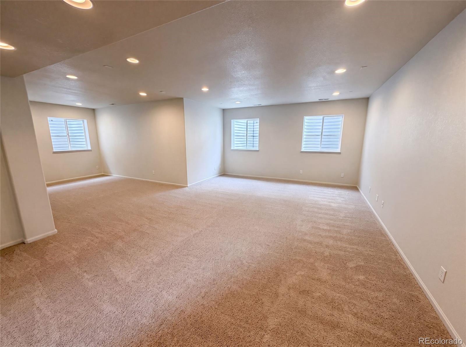 MLS Image #18 for 2802 s ireland way,aurora, Colorado