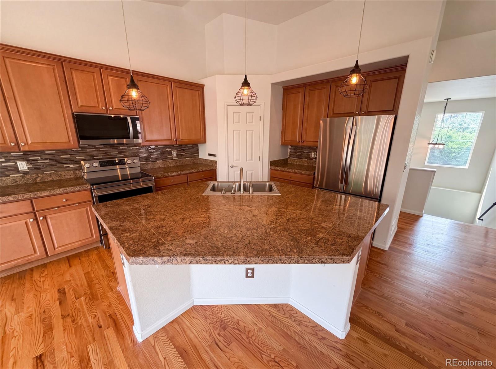 MLS Image #8 for 2802 s ireland way,aurora, Colorado
