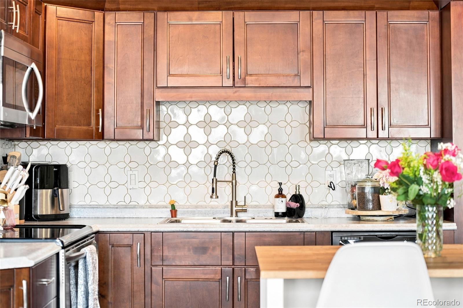 MLS Image #10 for 12366 w nevada place,denver, Colorado