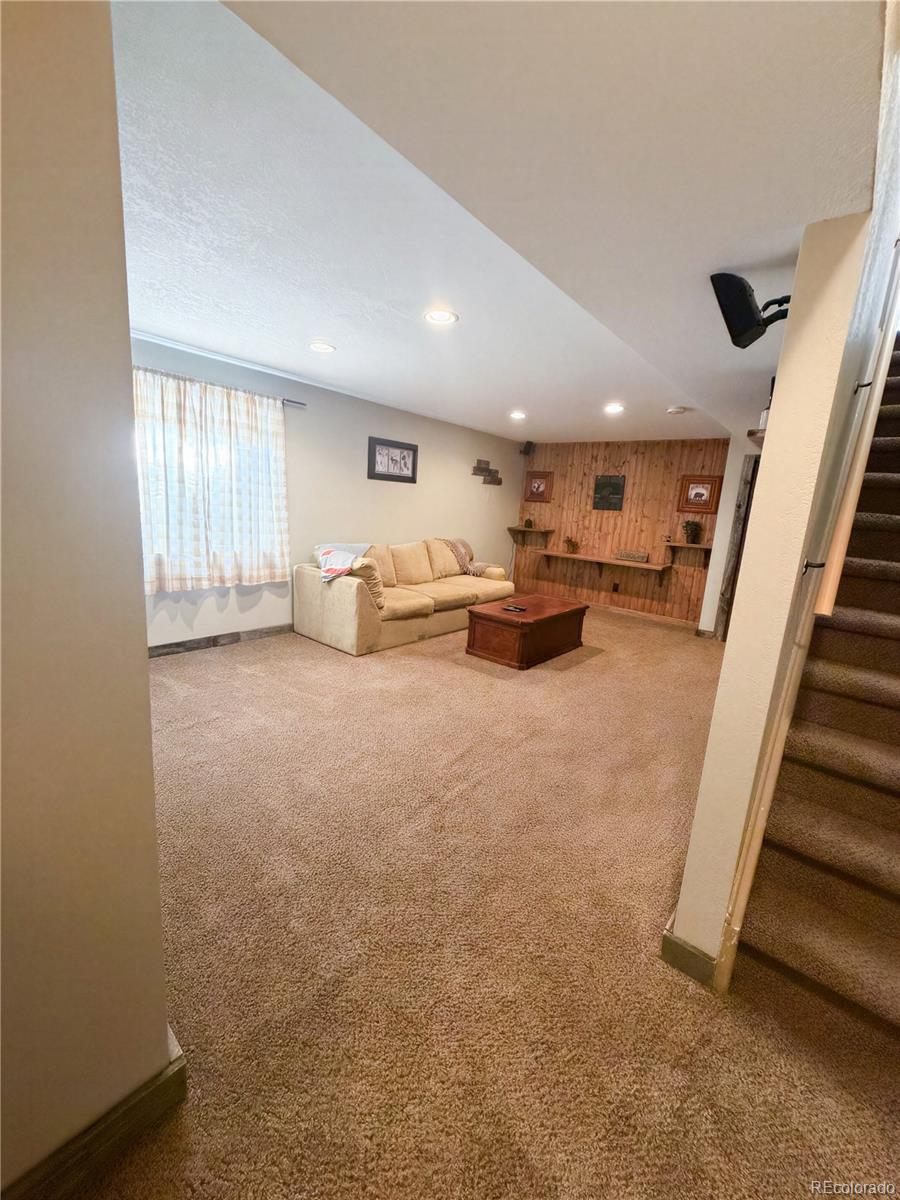 MLS Image #17 for 36629  mossberg court,elizabeth, Colorado