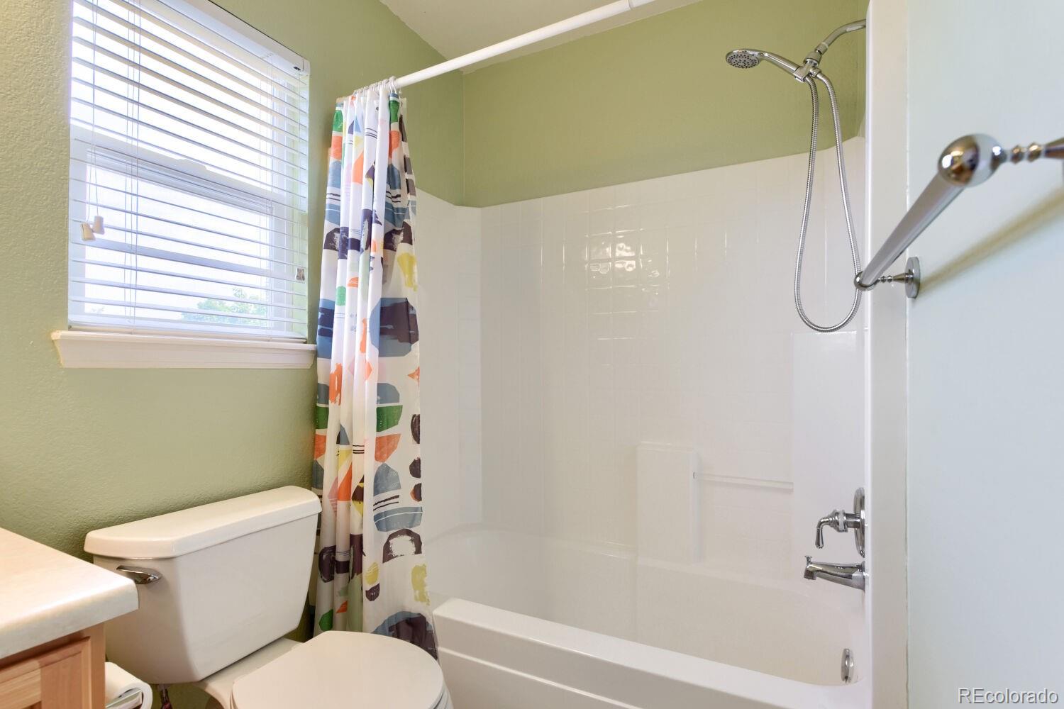 MLS Image #19 for 4585  lyndenwood circle,littleton, Colorado