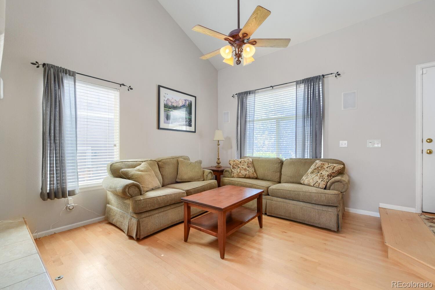 MLS Image #3 for 4585  lyndenwood circle,littleton, Colorado