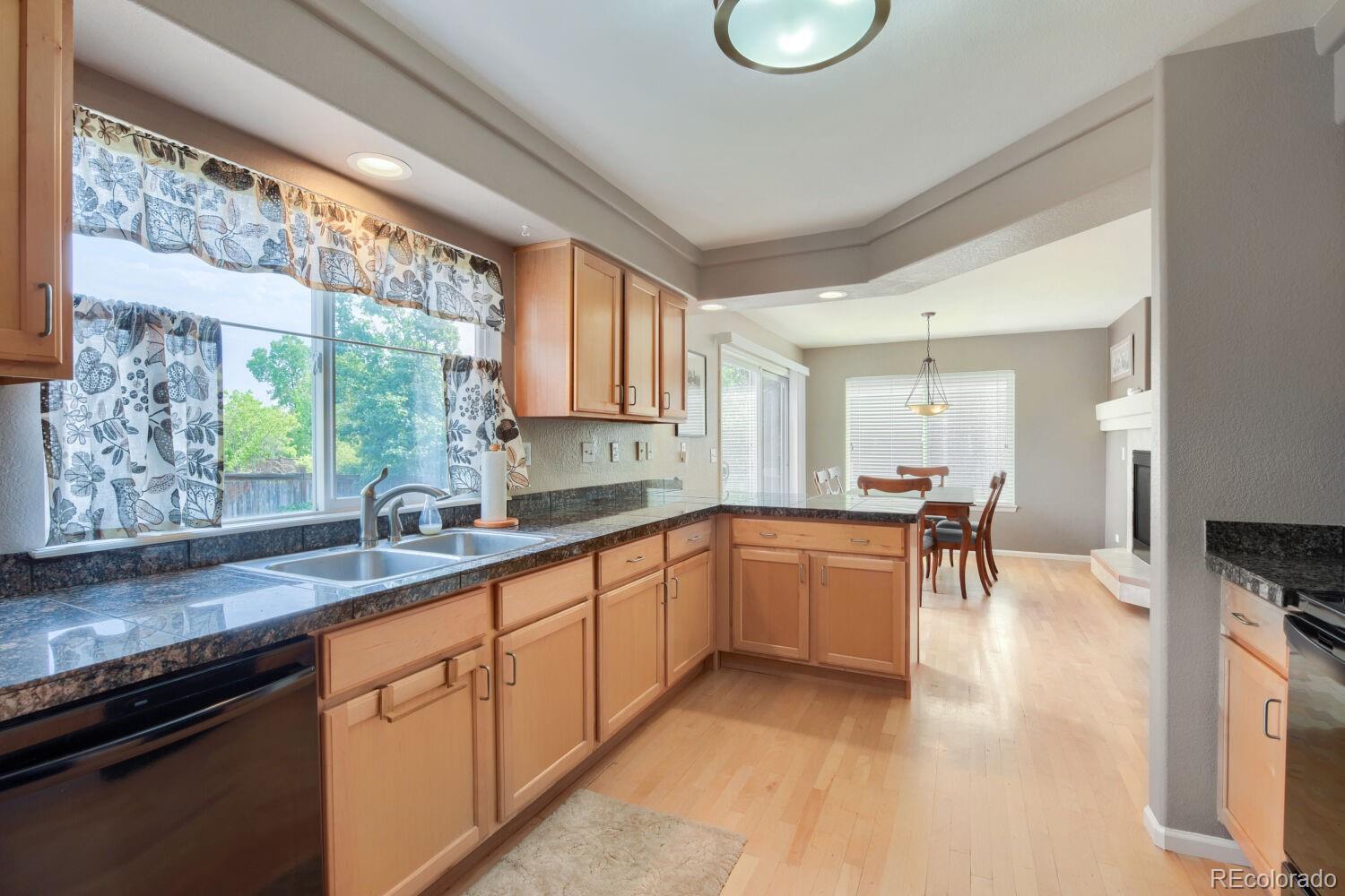 MLS Image #7 for 4585  lyndenwood circle,littleton, Colorado