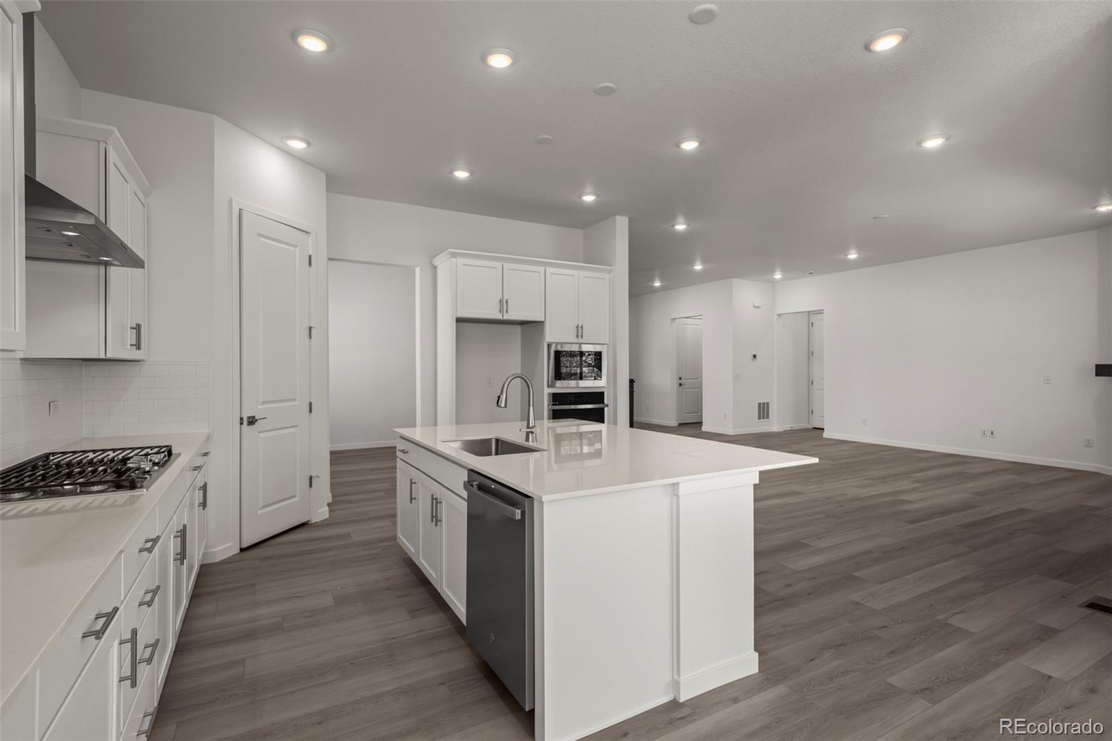 MLS Image #14 for 3789  emerald shore circle,loveland, Colorado