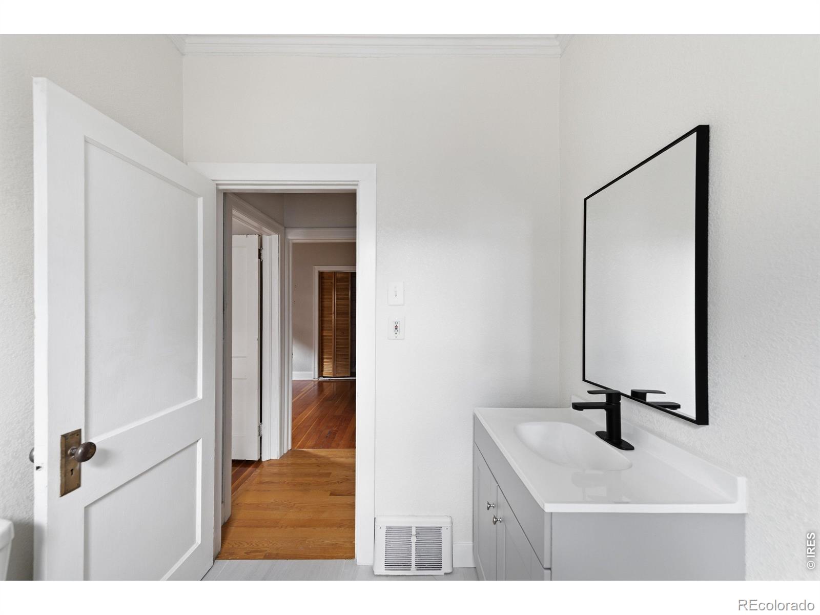 MLS Image #9 for 1  5th avenue,longmont, Colorado