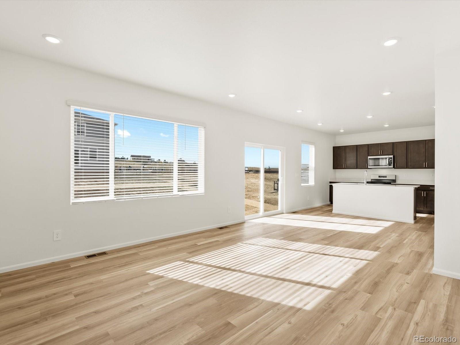 MLS Image #12 for 4611  sunsplash way,johnstown, Colorado
