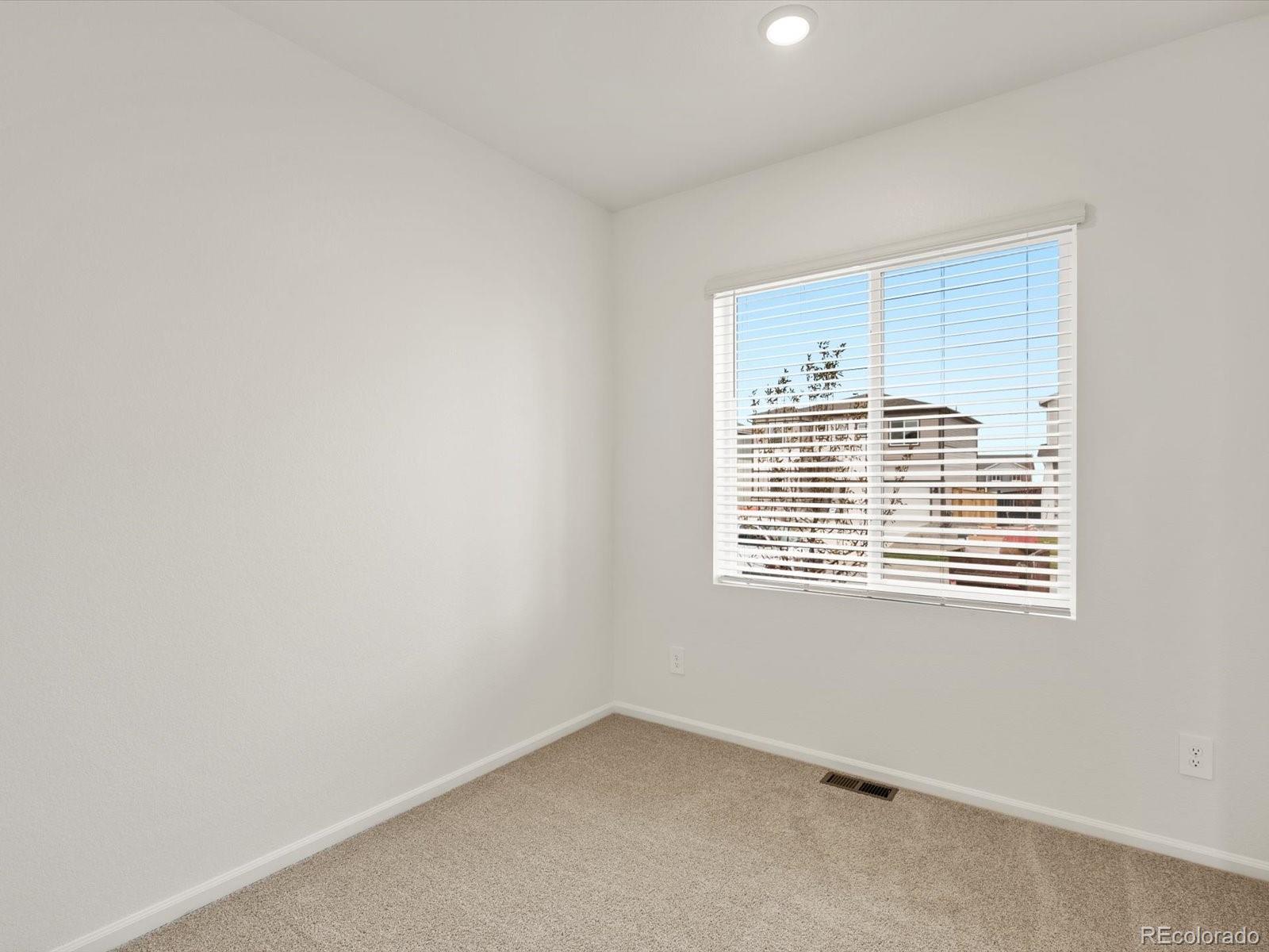 MLS Image #2 for 4611  sunsplash way,johnstown, Colorado