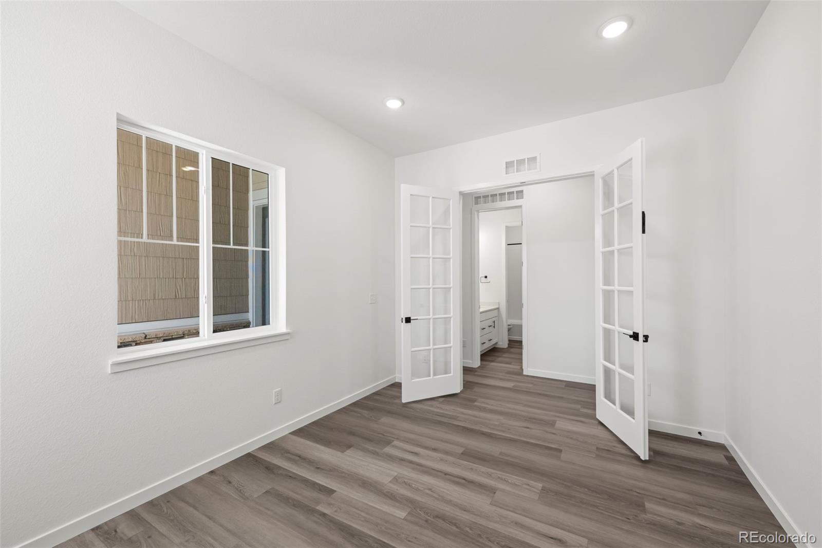 MLS Image #3 for 3795  emerald shore circle,loveland, Colorado