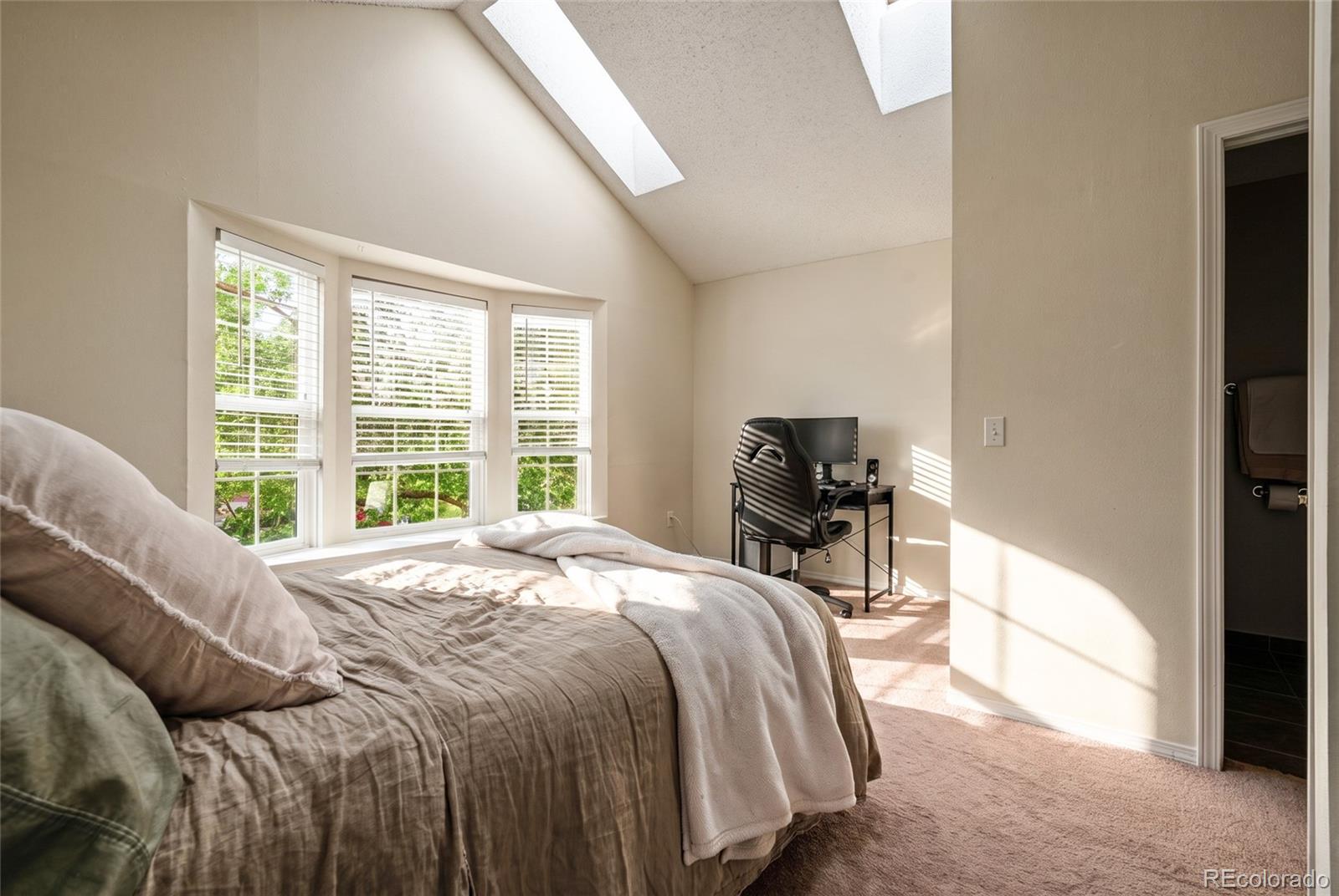MLS Image #13 for 9673 w chatfield avenue,littleton, Colorado