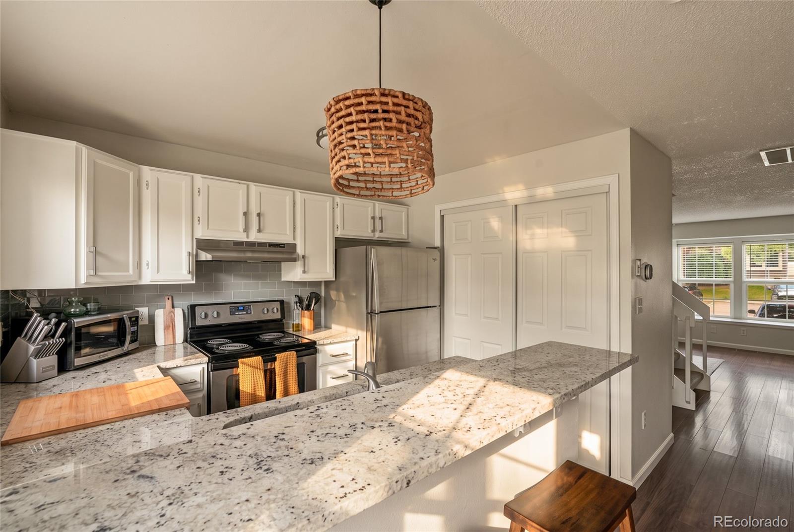 MLS Image #7 for 9673 w chatfield avenue,littleton, Colorado
