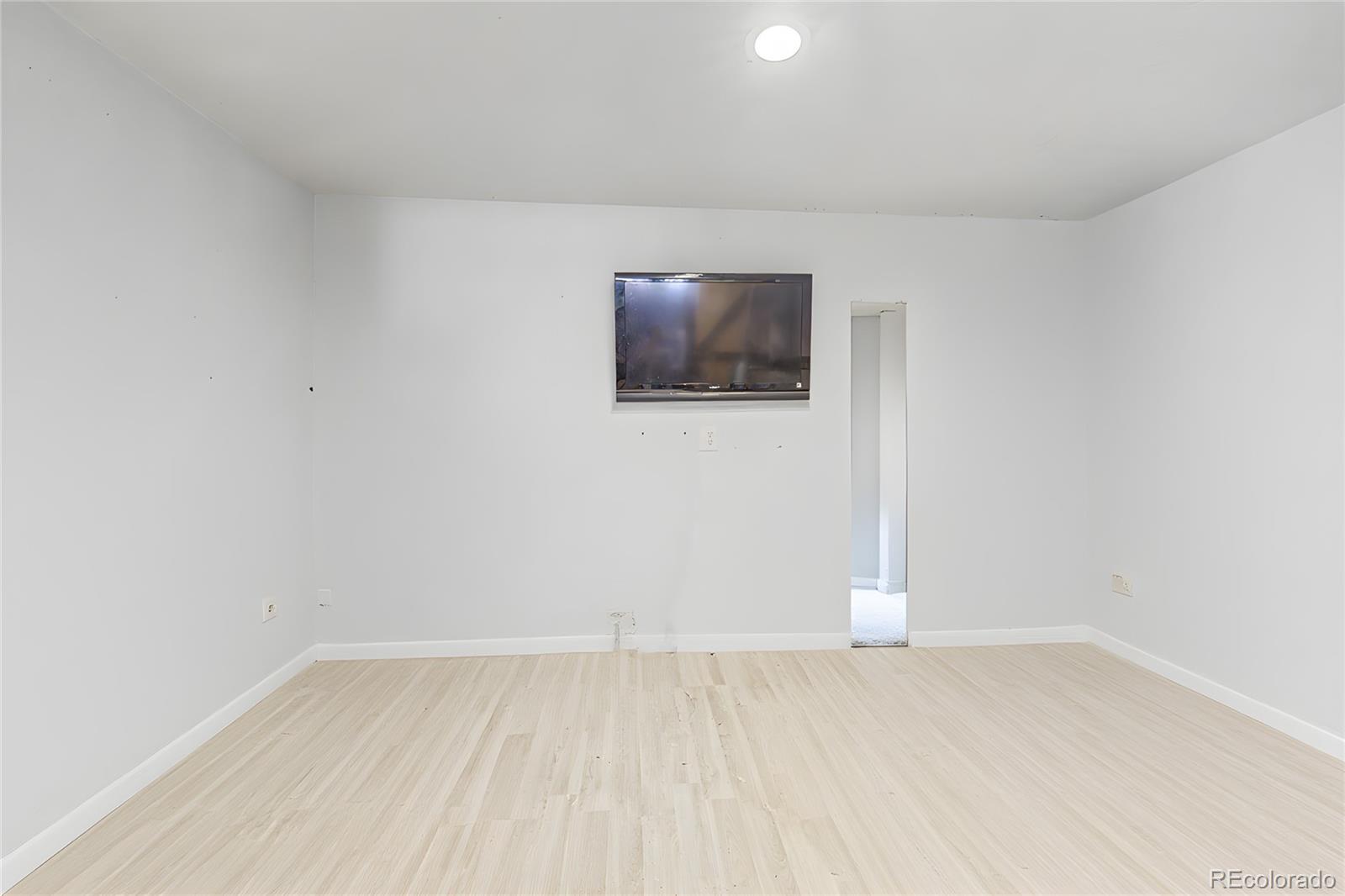 MLS Image #17 for 4685 w gill place,denver, Colorado
